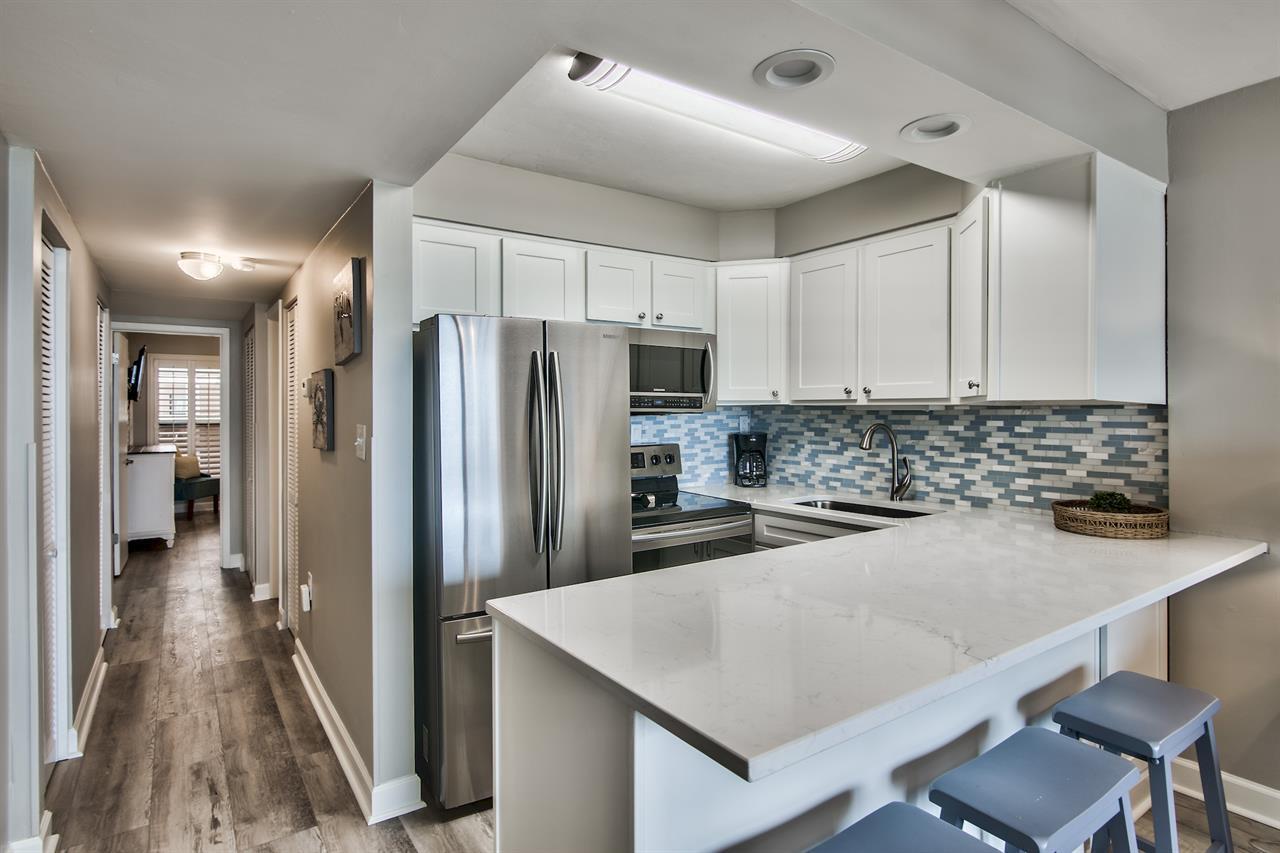 Jetty East Condominium - Residential