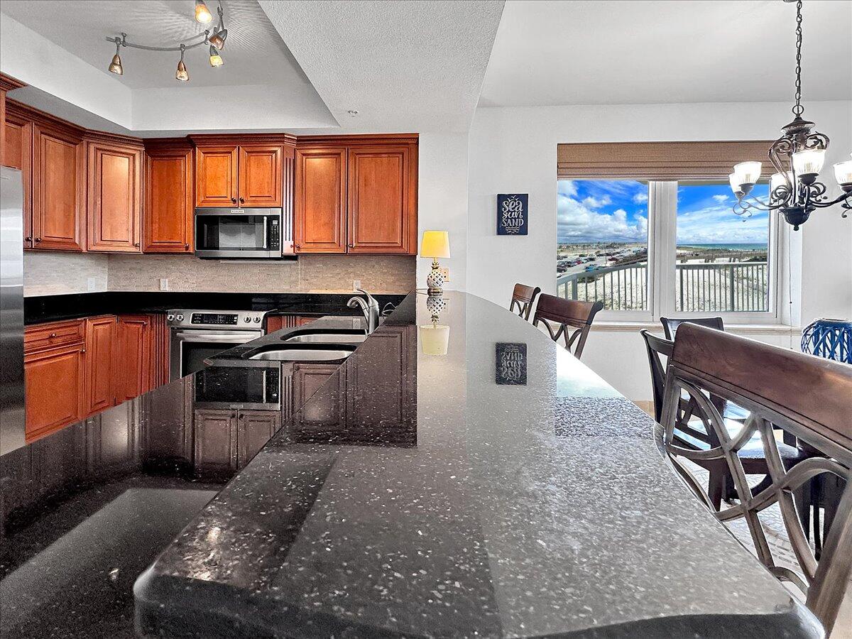 THE INN AT SUMMERWIND - Residential