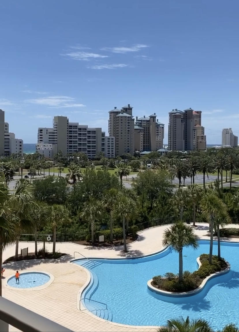 LUAU II - Residential