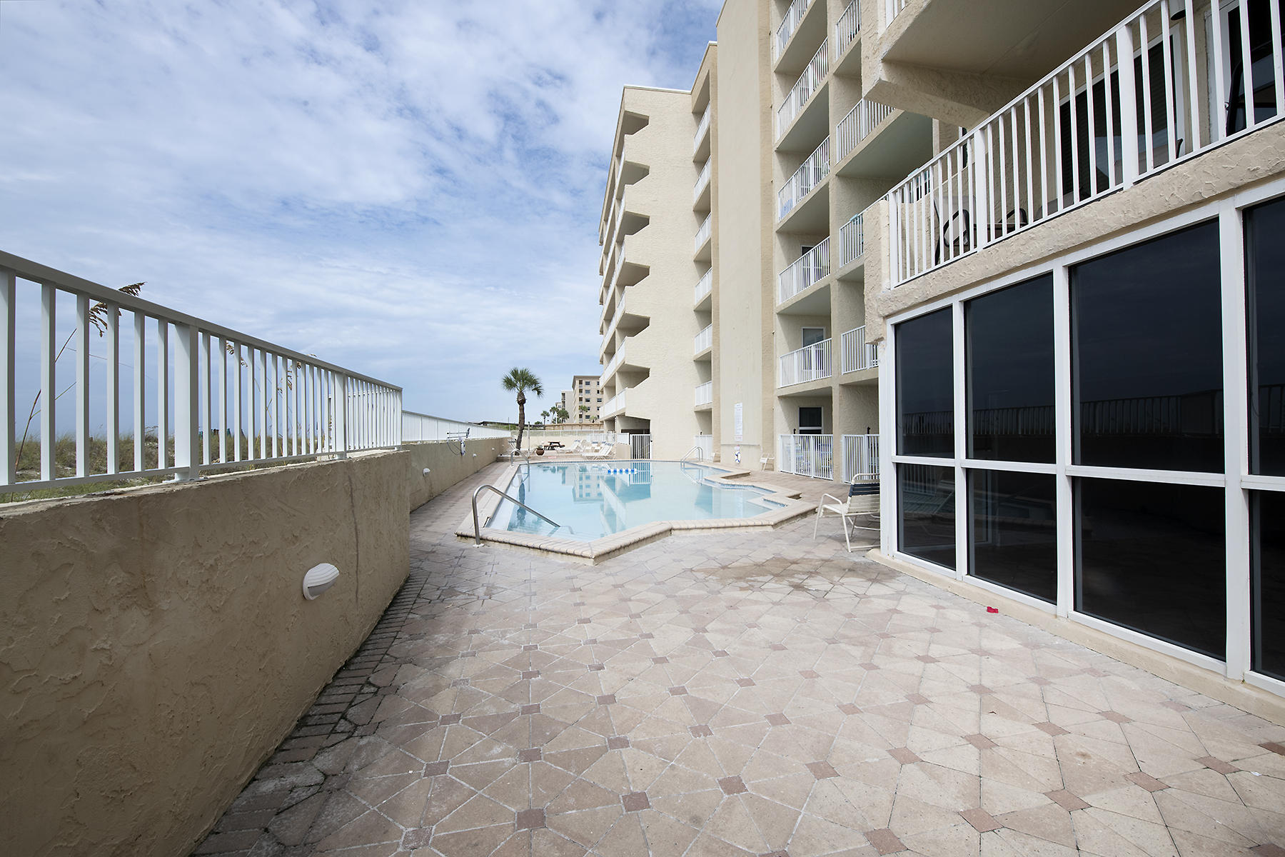 ISLAND ECHO CONDO - Residential