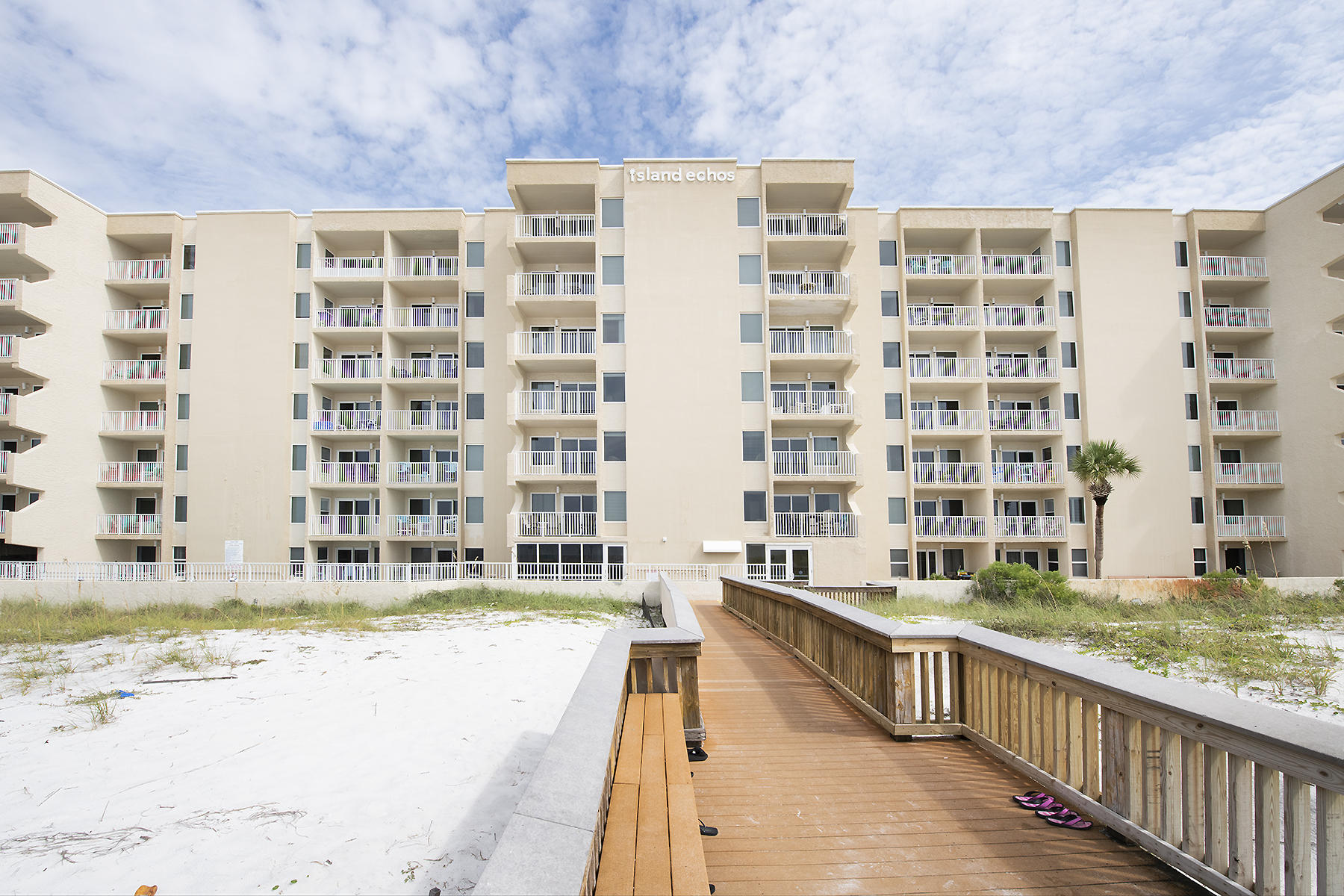 ISLAND ECHO CONDO - Residential