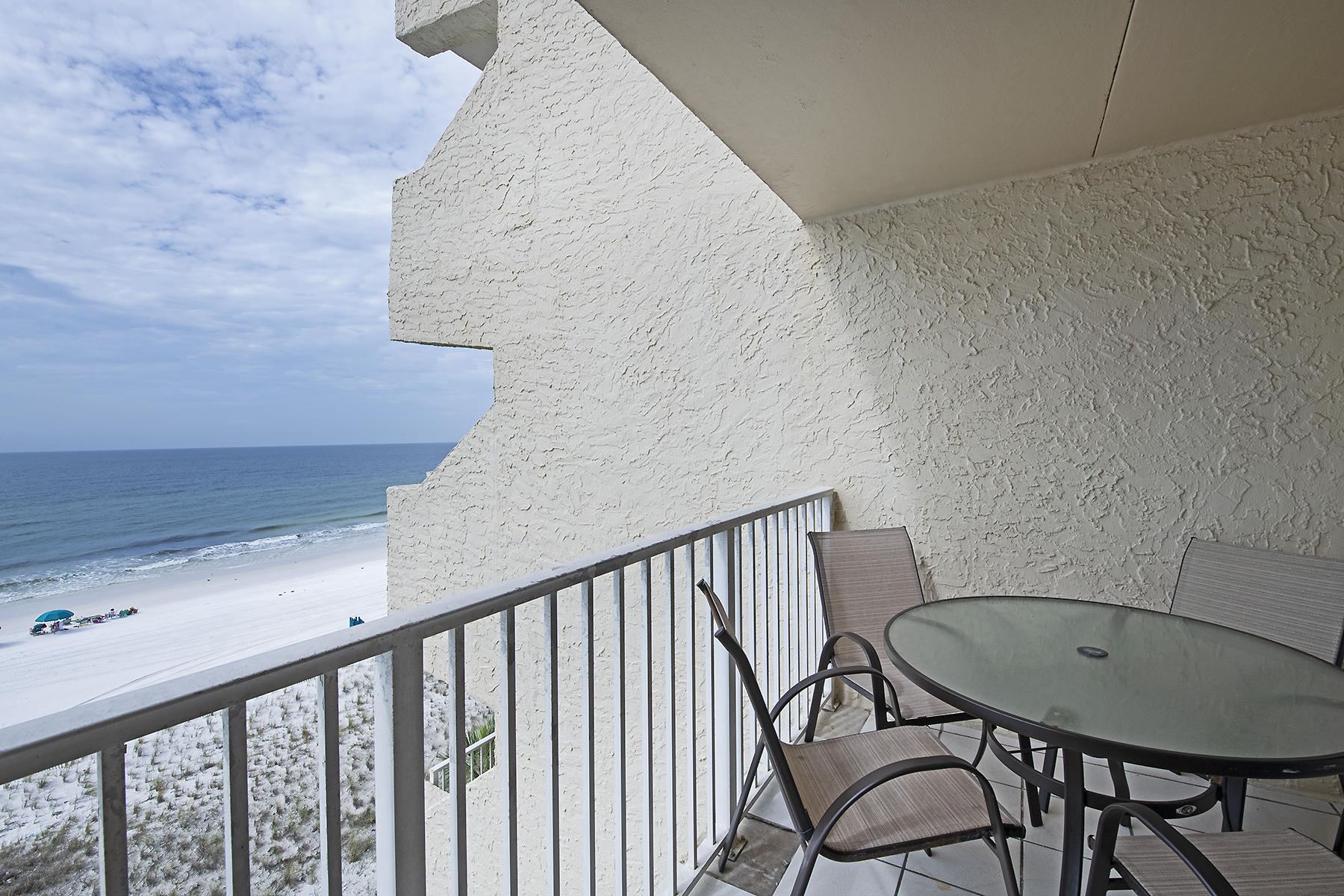 ISLAND ECHO CONDO - Residential