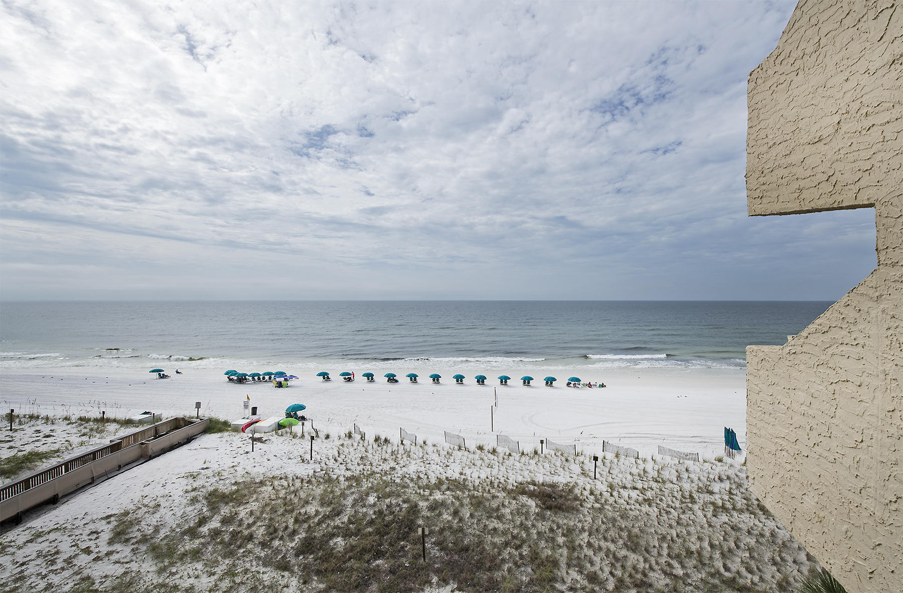 ISLAND ECHO CONDO - Residential