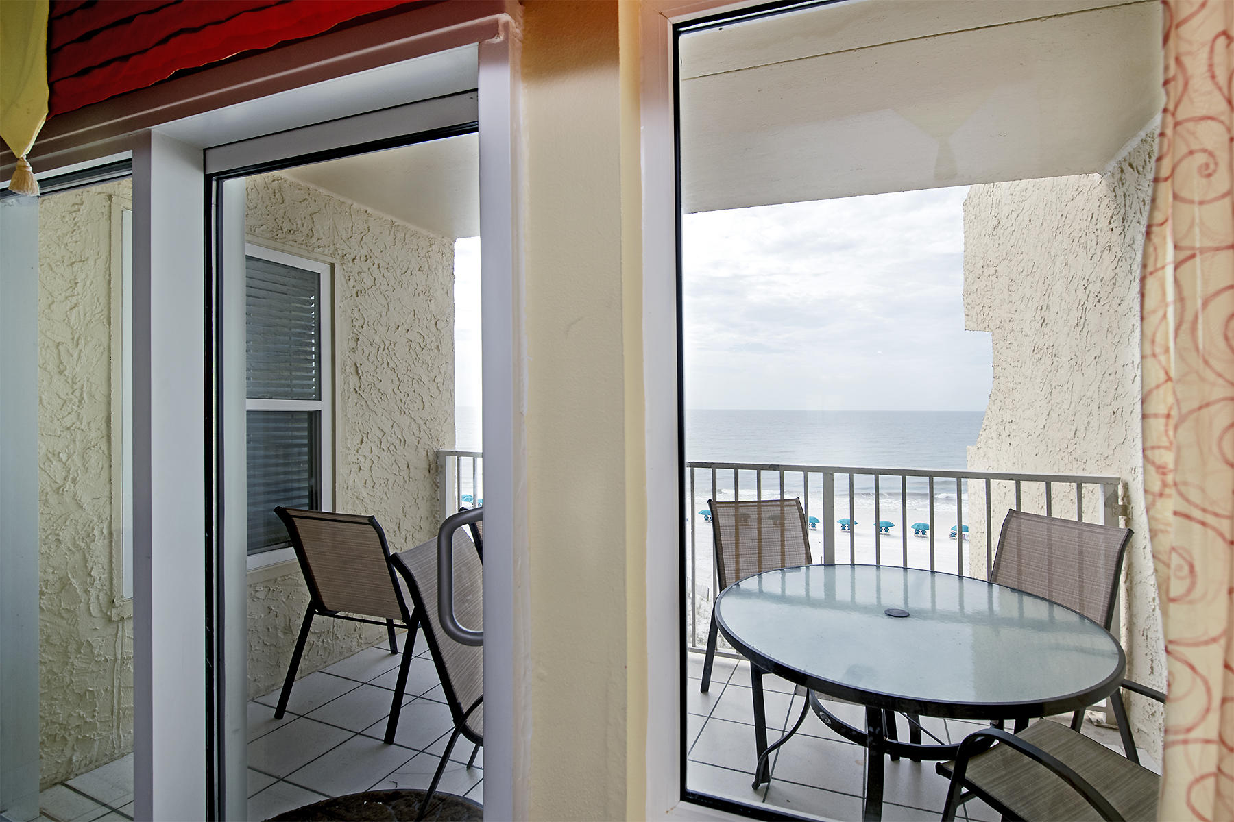 ISLAND ECHO CONDO - Residential