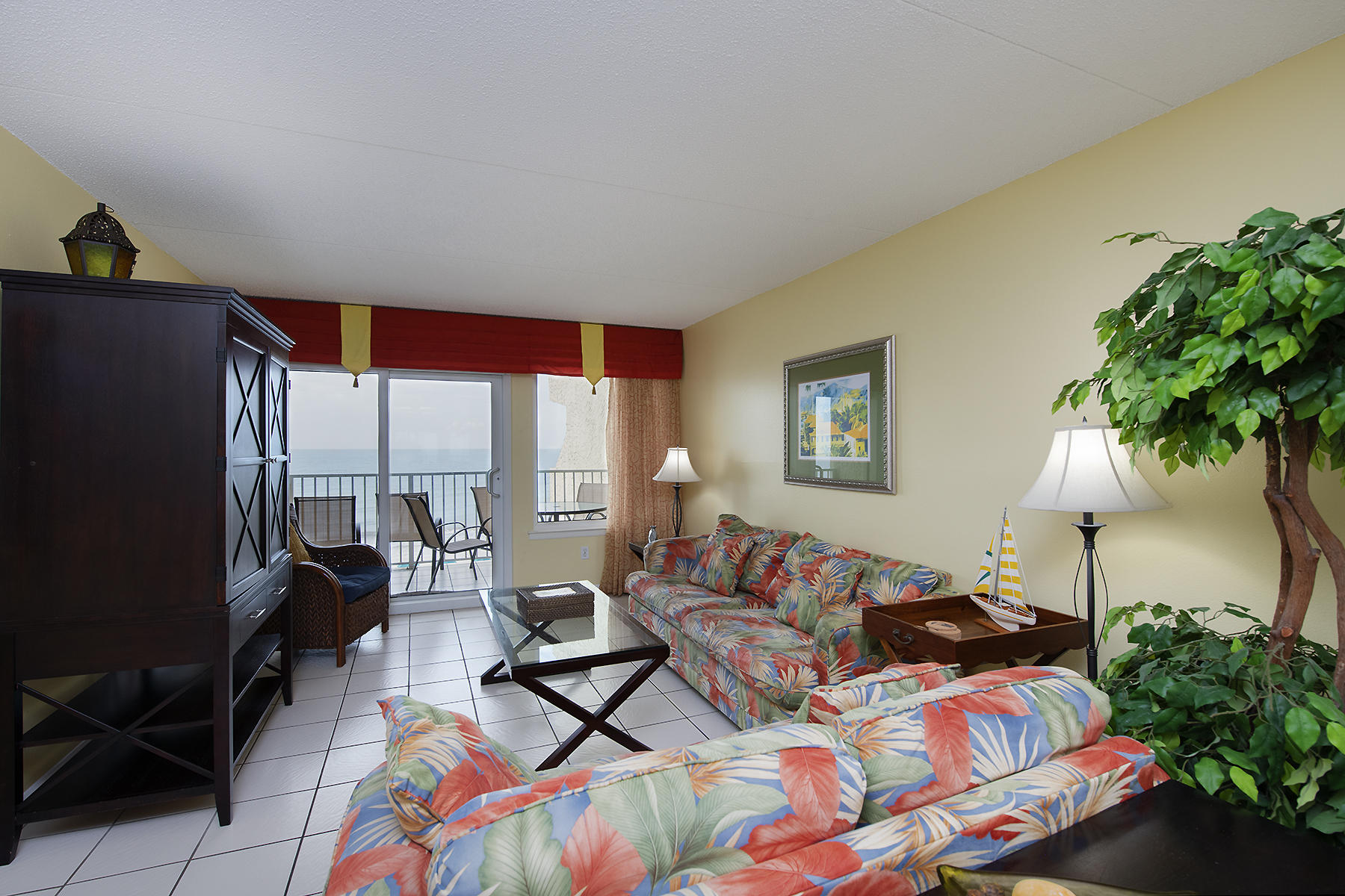 ISLAND ECHO CONDO - Residential