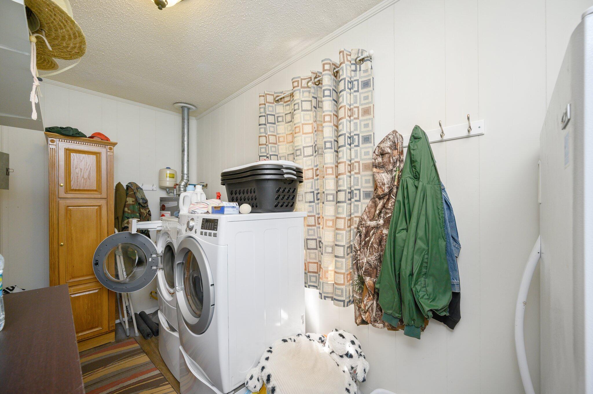 NORTH HILL - Residential