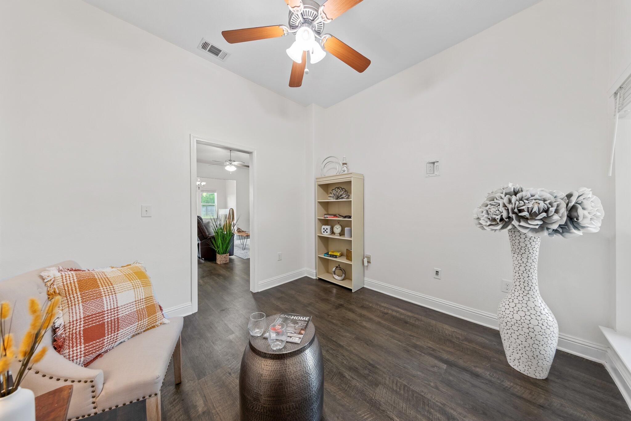 NAVARRE SECOND ADDITION - Residential