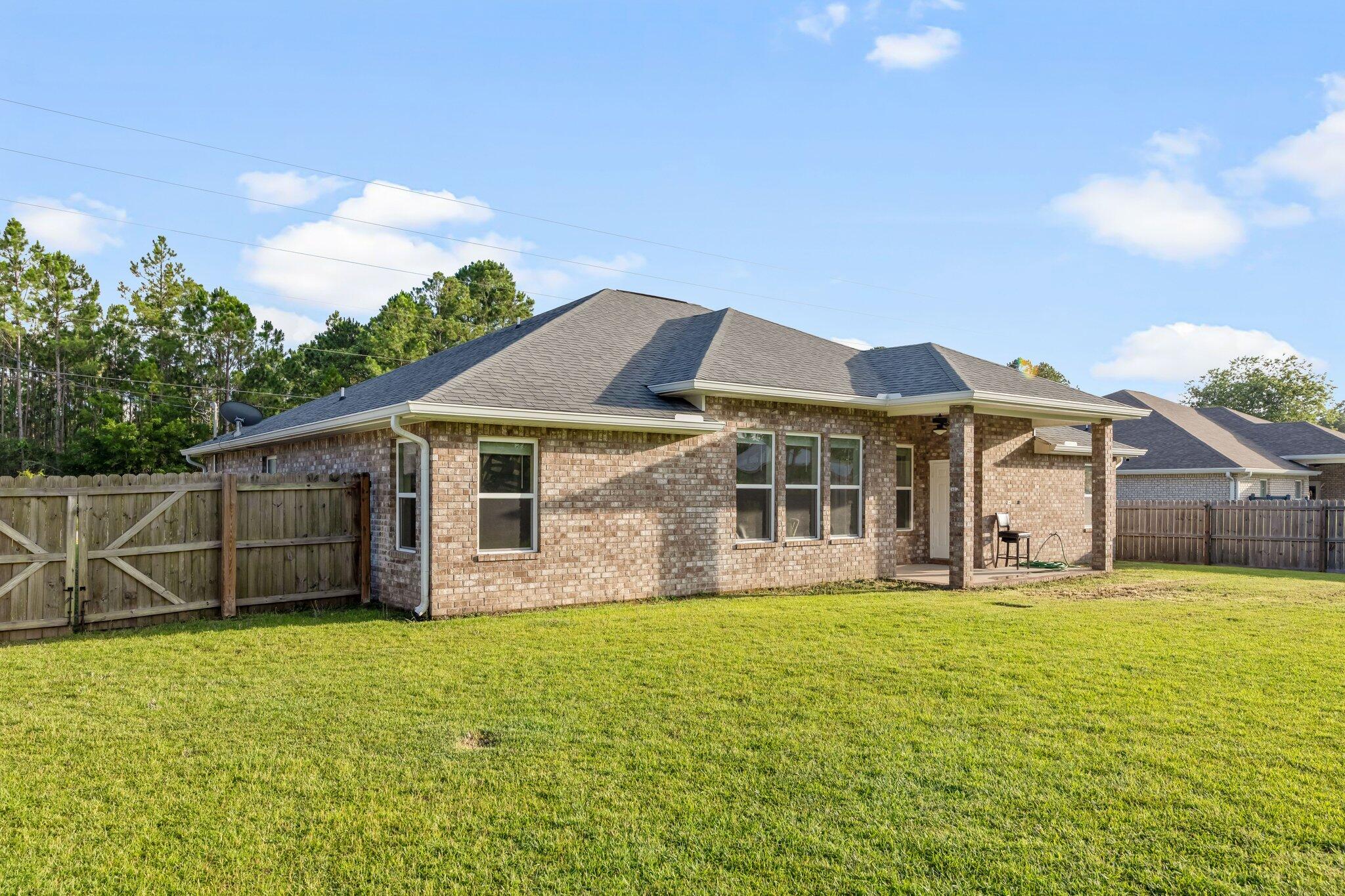 NAVARRE SECOND ADDITION - Residential