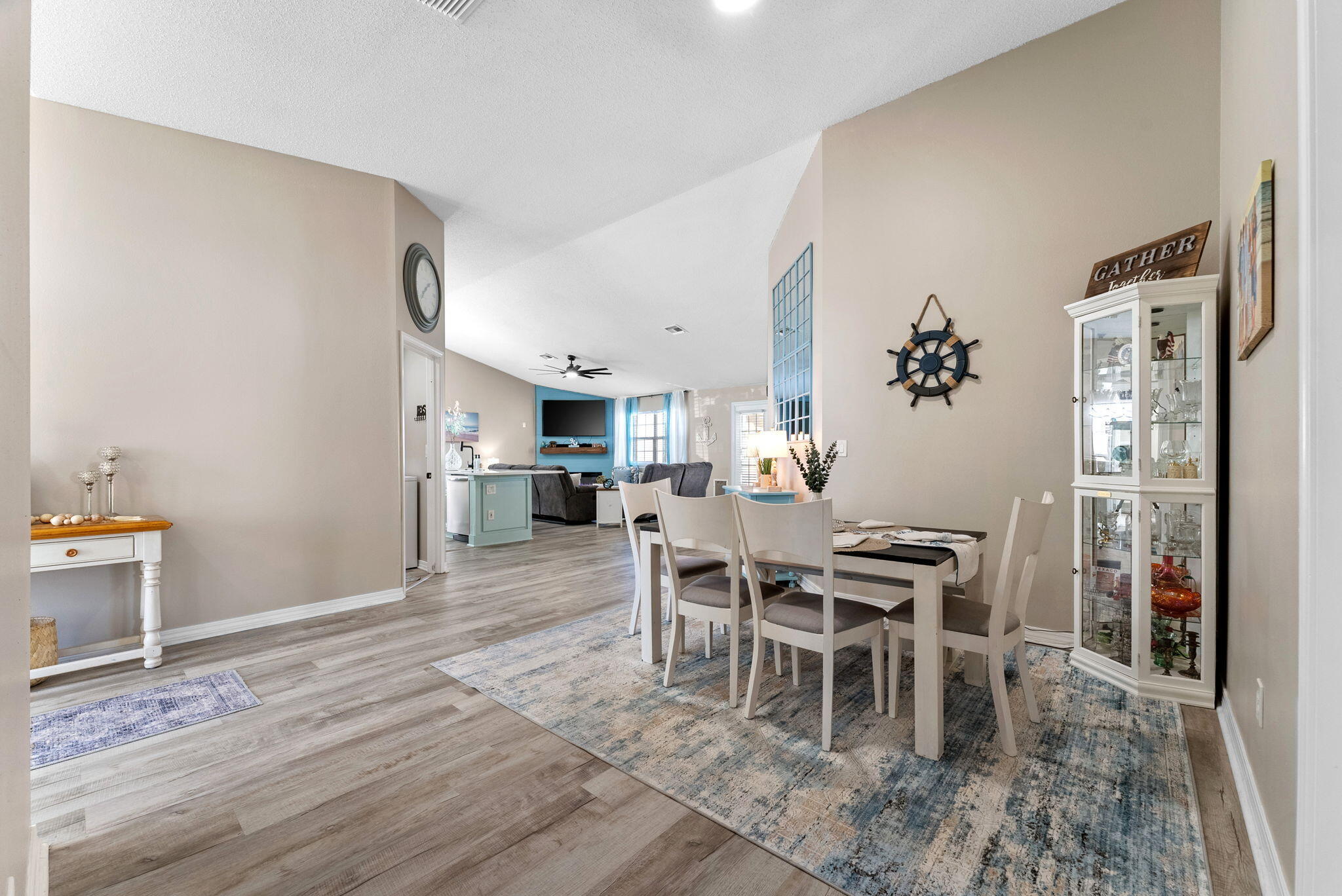 SUMMERWOOD - Residential