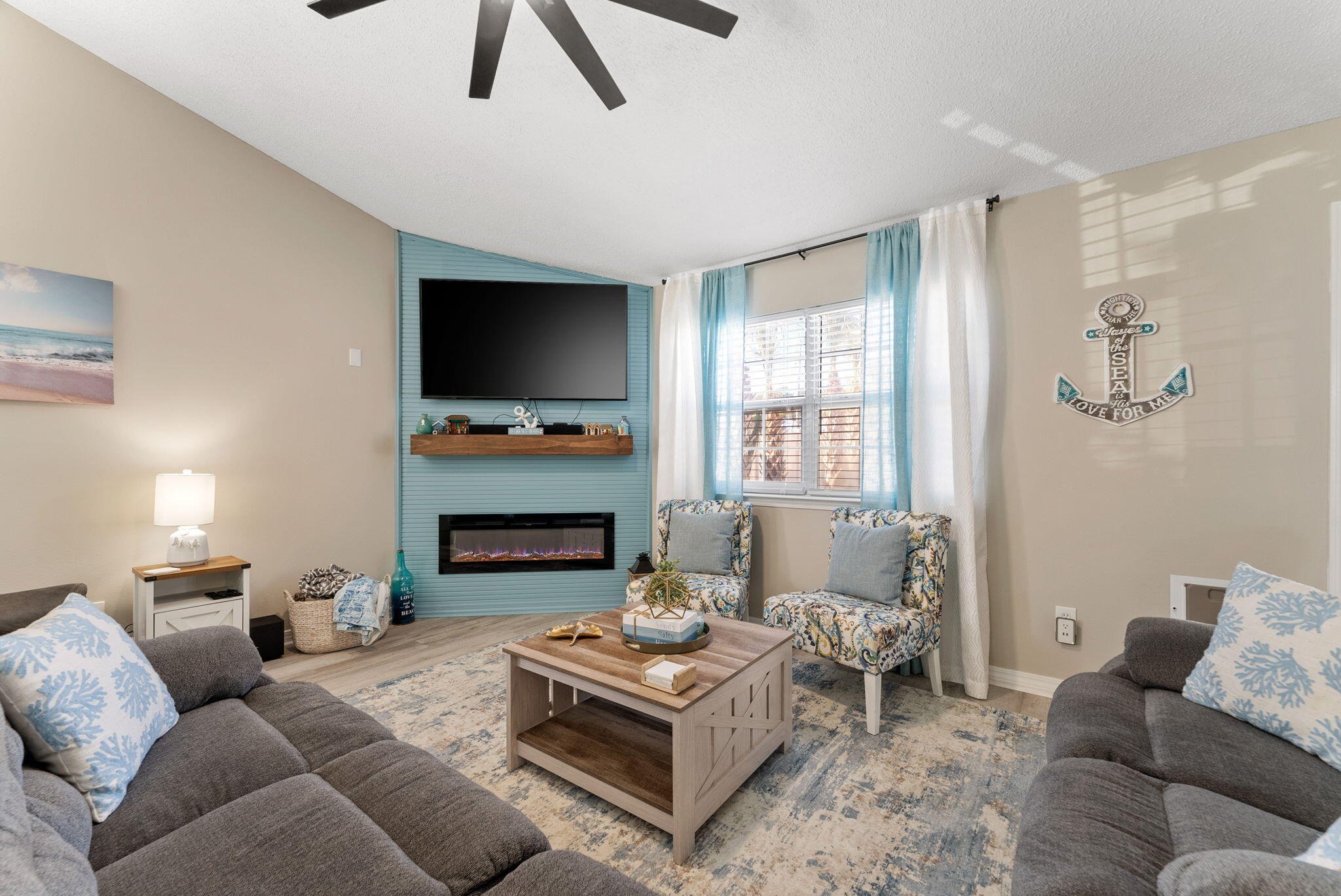 SUMMERWOOD - Residential