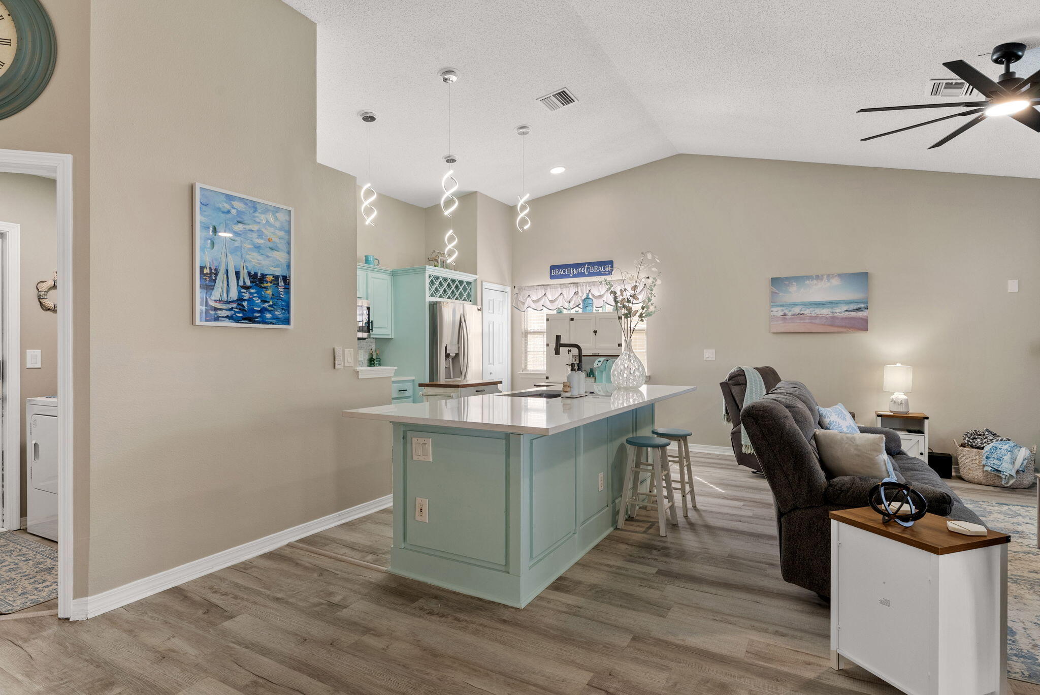 SUMMERWOOD - Residential