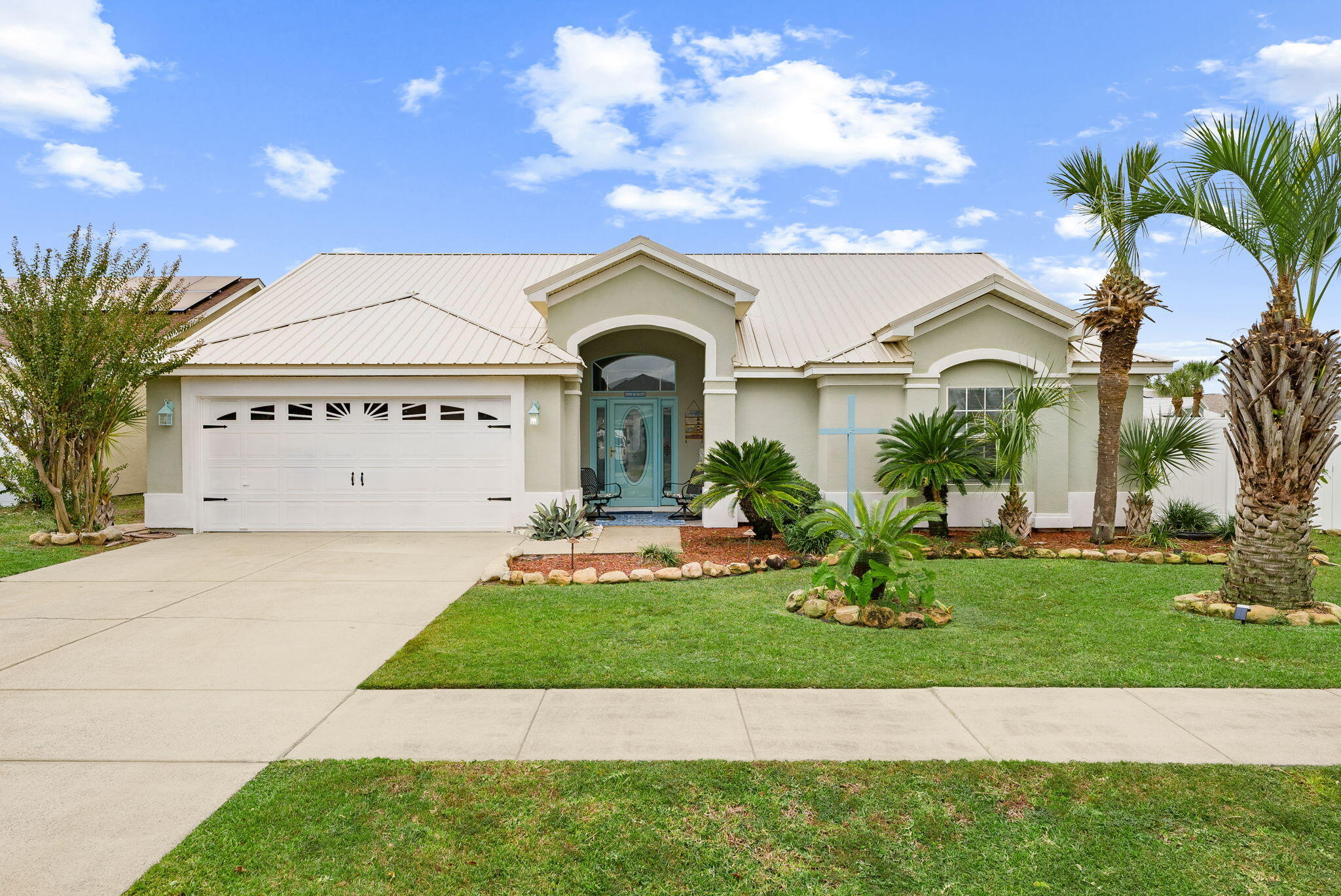 SUMMERWOOD - Residential