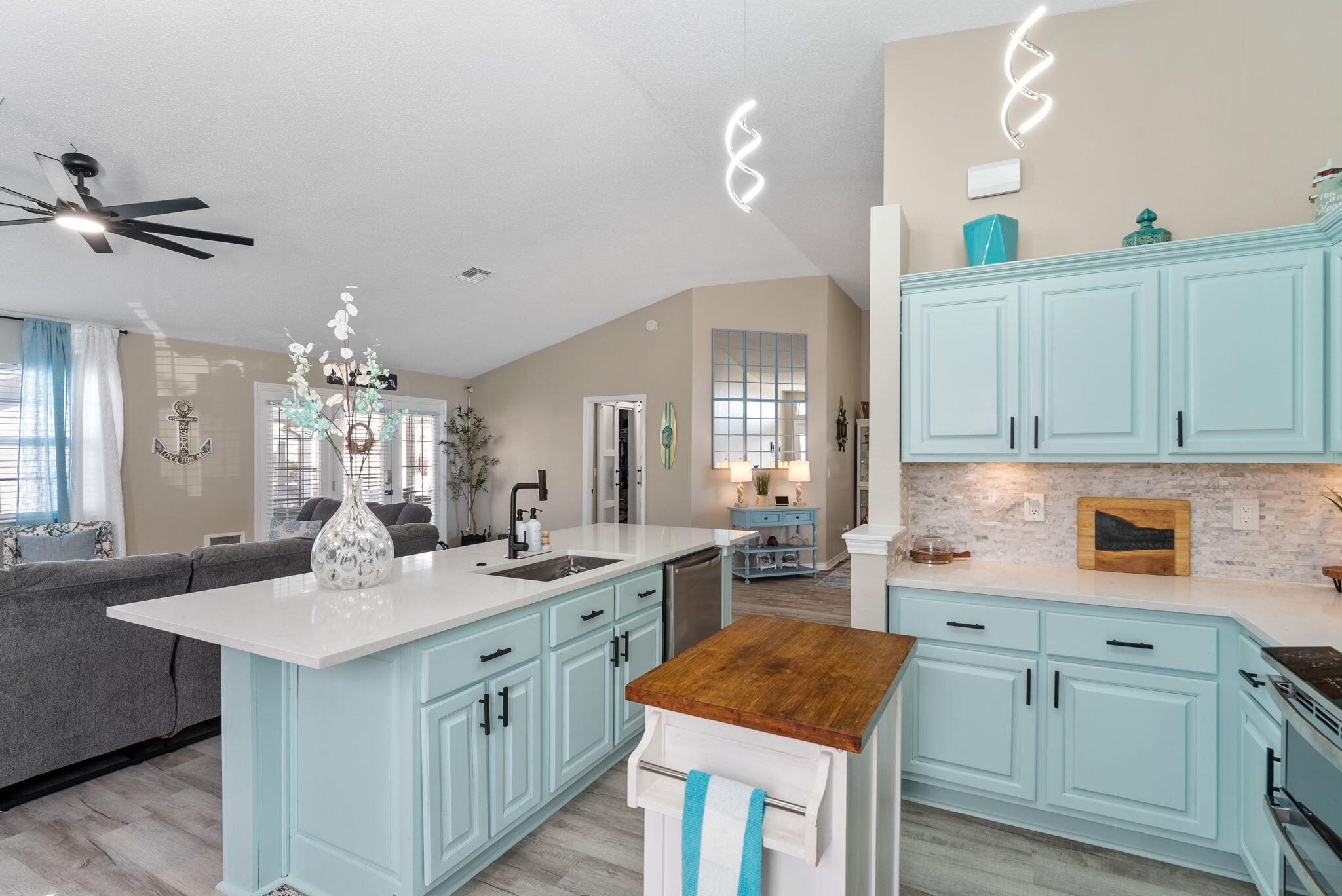 SUMMERWOOD - Residential