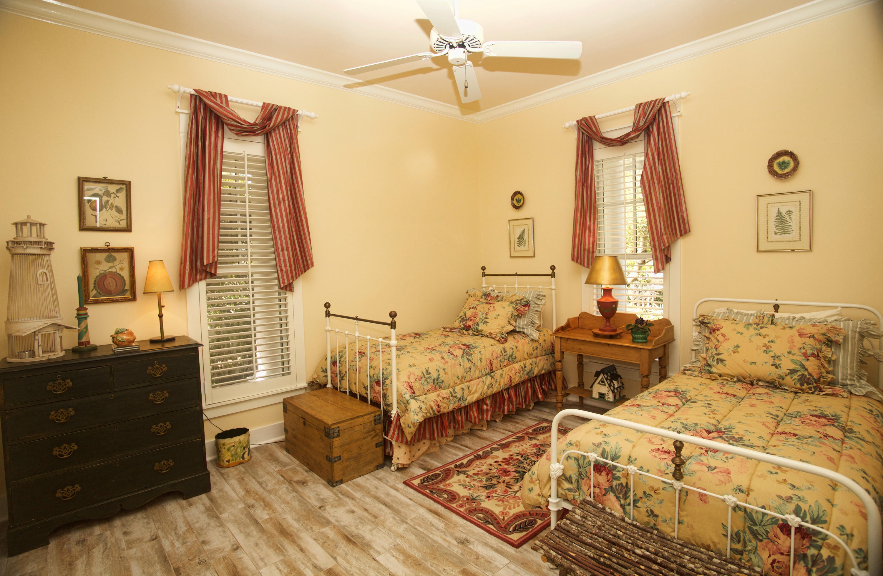 CRYSTAL LAKE AT SANDESTIN - Residential