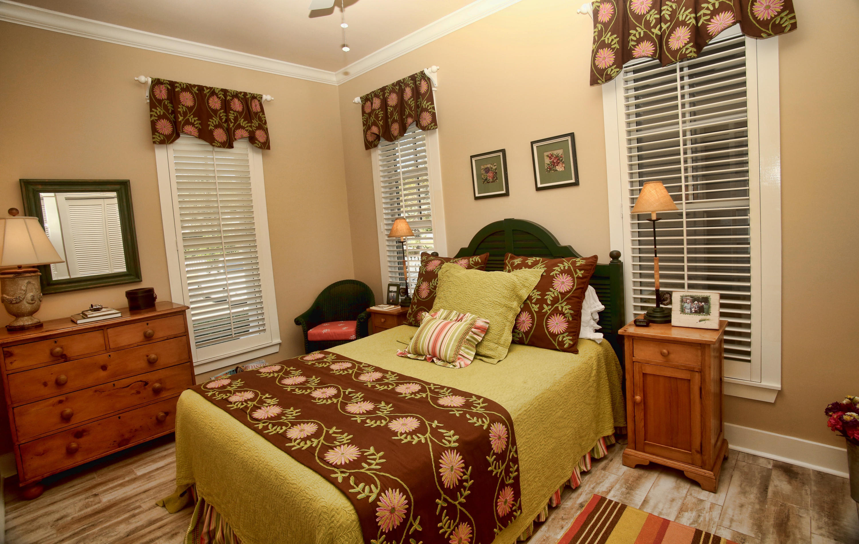 CRYSTAL LAKE AT SANDESTIN - Residential