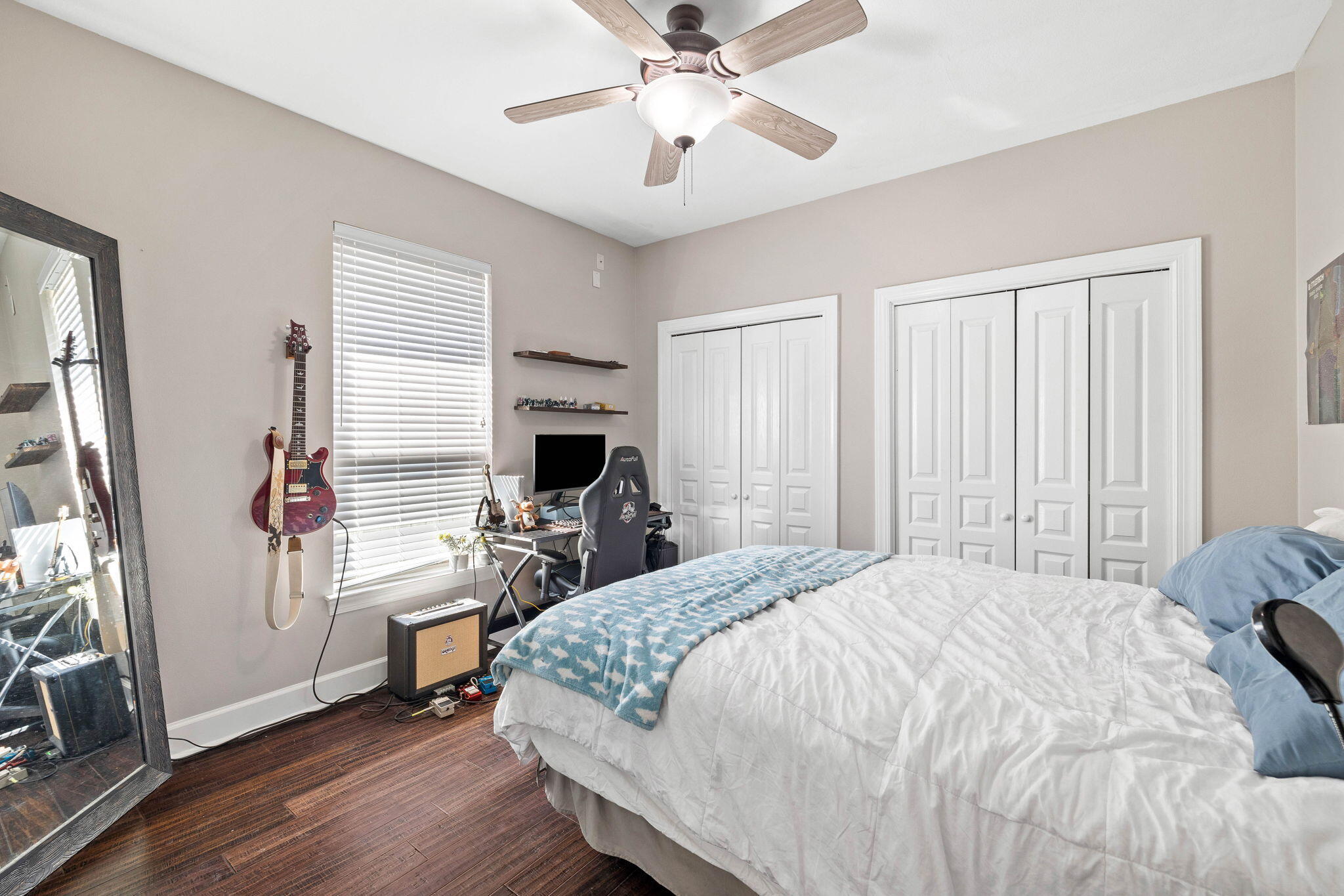 CHARDONNAY ESTATES - Residential