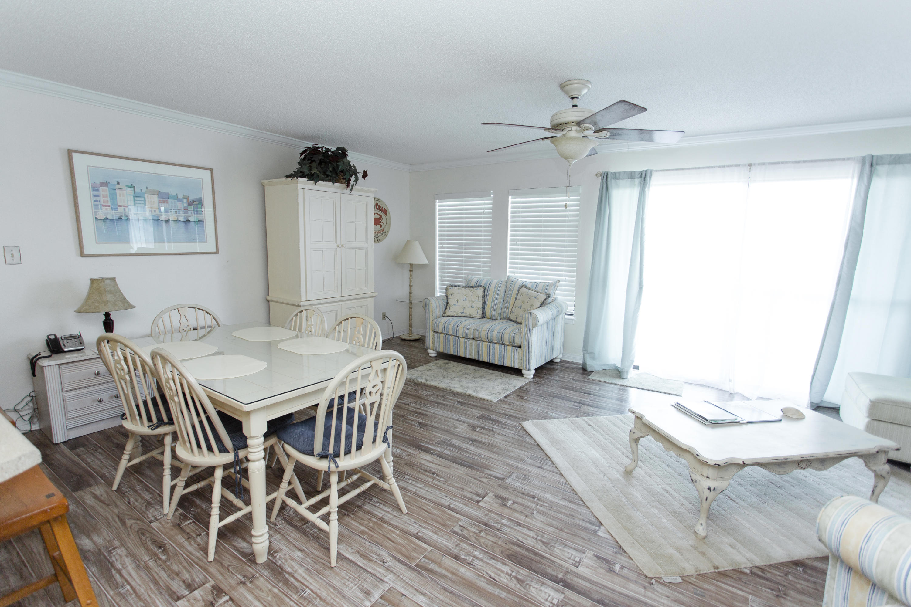 BEACHFRONT 2 PH 1 - Residential