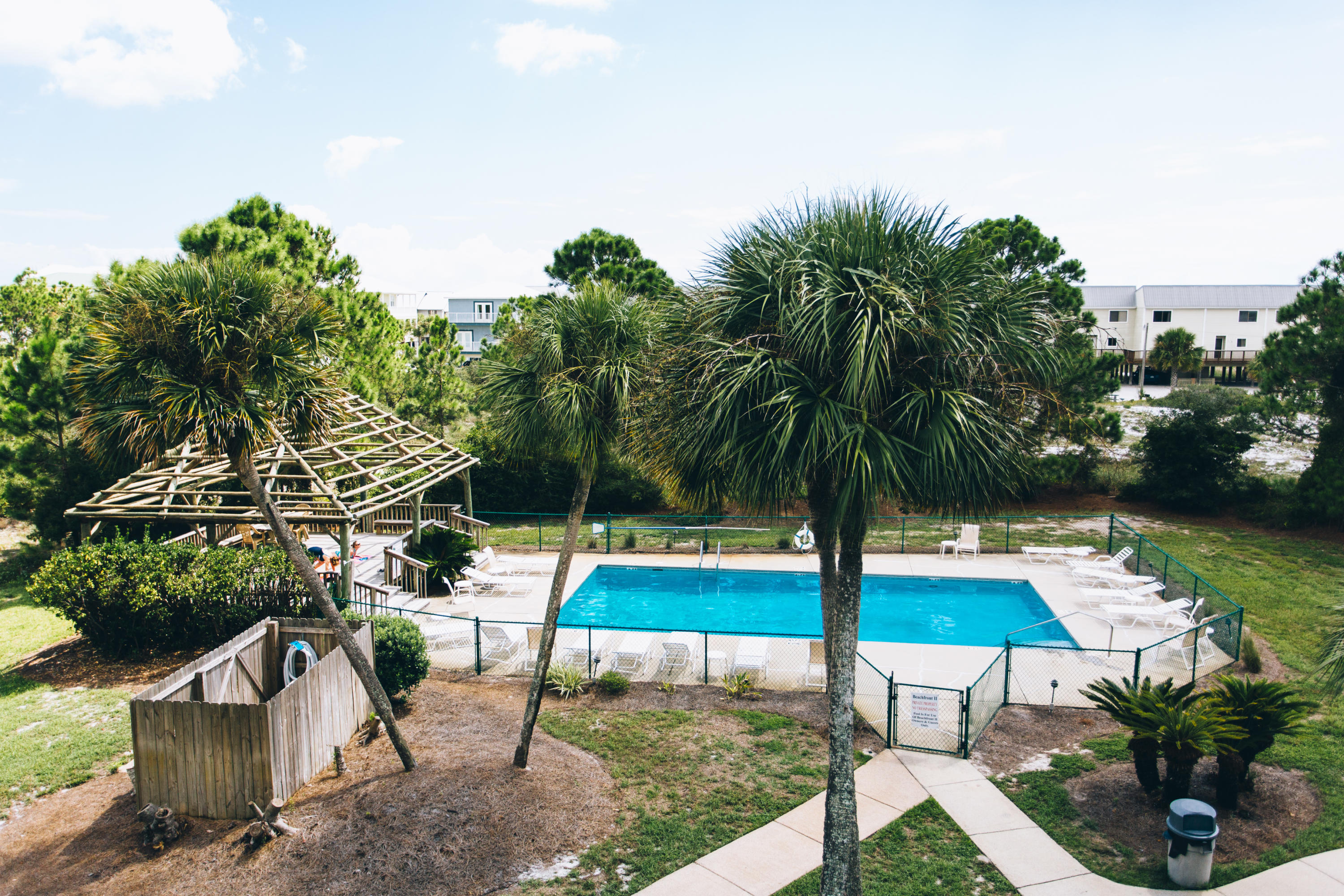 BEACHFRONT 2 PH 1 - Residential