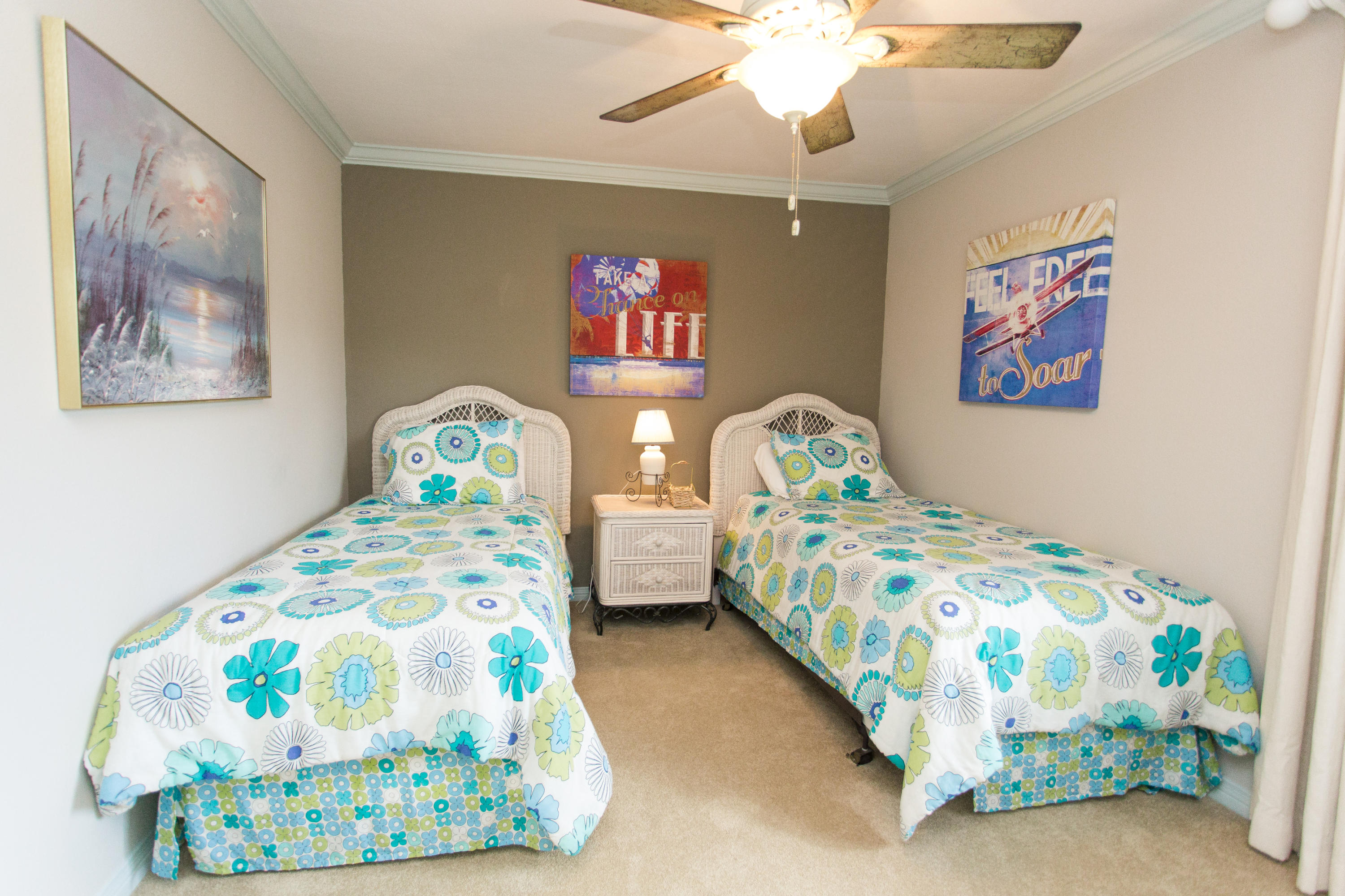 BEACHFRONT 2 PH 1 - Residential