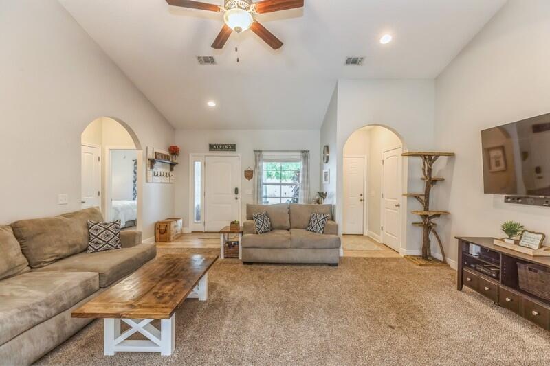 BLACKJACK ESTATES - Residential