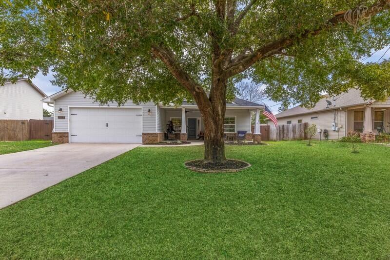 BLACKJACK ESTATES - Residential