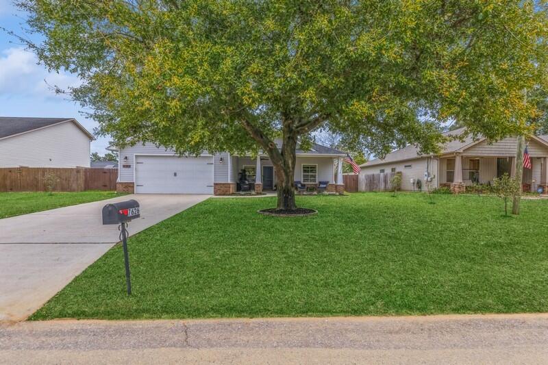 BLACKJACK ESTATES - Residential