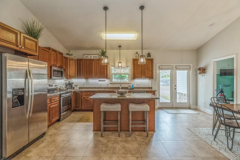 BLACKJACK ESTATES - Residential