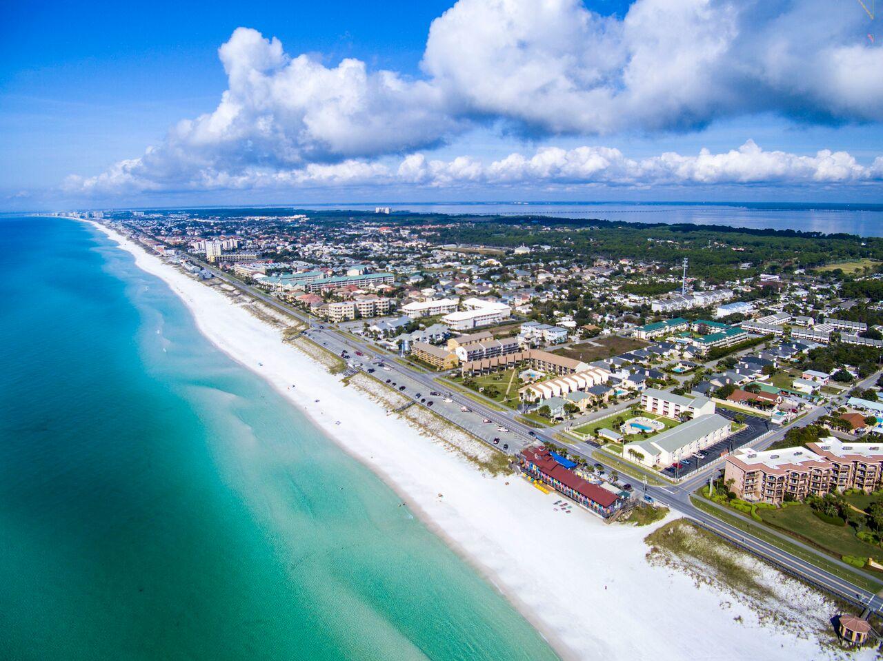 DRIFTWOOD DRIVE TOWNHOMES - Residential