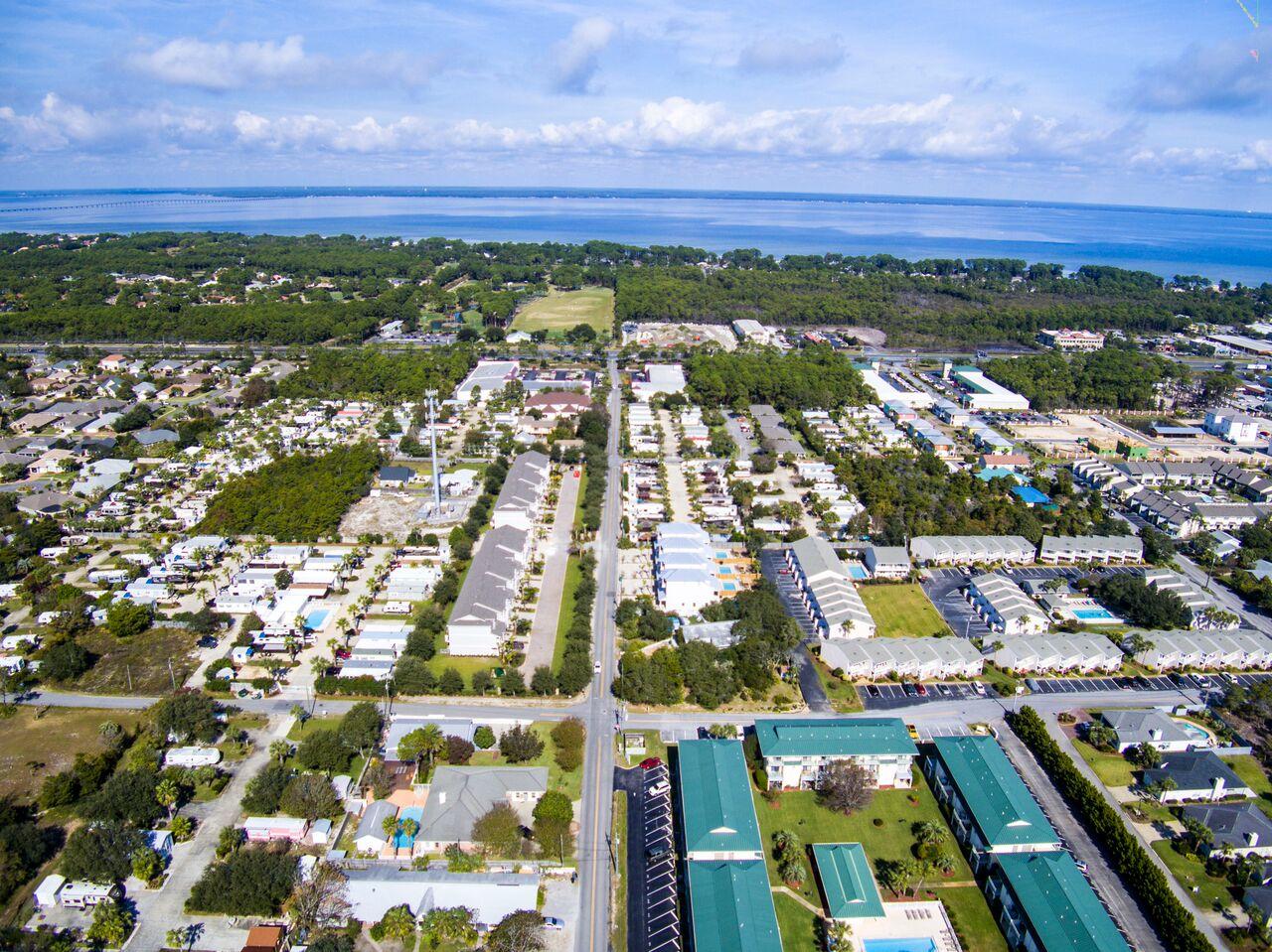 DRIFTWOOD DRIVE TOWNHOMES - Residential