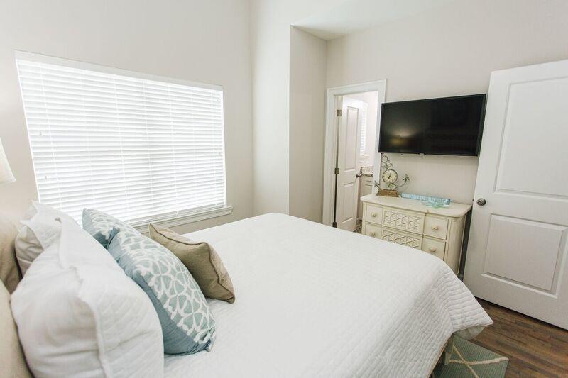 DRIFTWOOD DRIVE TOWNHOMES - Residential