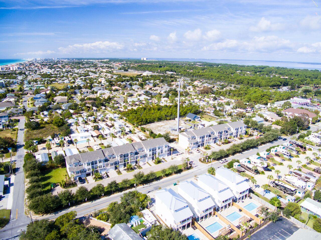 DRIFTWOOD DRIVE TOWNHOMES - Residential