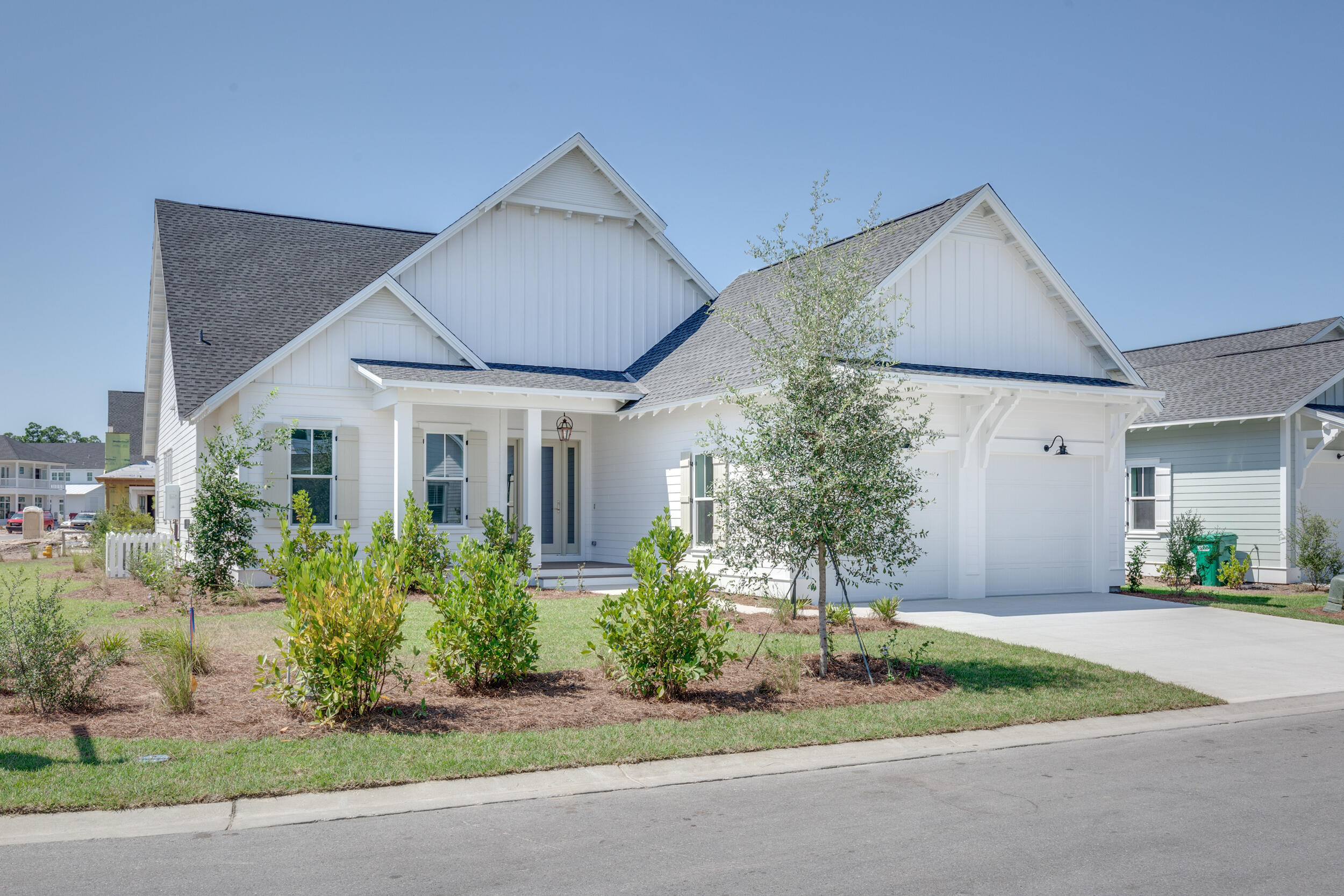 The most popular single level floor plan by Huff Homes offers the following: 4 bedrooms, 3.5 bath, with a 2 Car garage. This home is positioned on a corner lot w/ buffer for privacy in rear of lot.  Quartz countertops and Luxury Vinyl flooring throughout, 10' ceilings & Crown molding, under cabinet lighting, solid core doors, along with added lap and gap accent walls. Watersound Origins is a family friendly community with golf course, pool, exercise room, and much more! Complimentary use of kayaks and canoes and a floating dock providing access to Lake Powell, a public navigable body of water that's perfect for exploring or fishing. *Seller to contribute $10,000.00 credit towards Buyer at closing to be used as contributionfor window treatments and is to be used at ''Blind Guy of 30A'