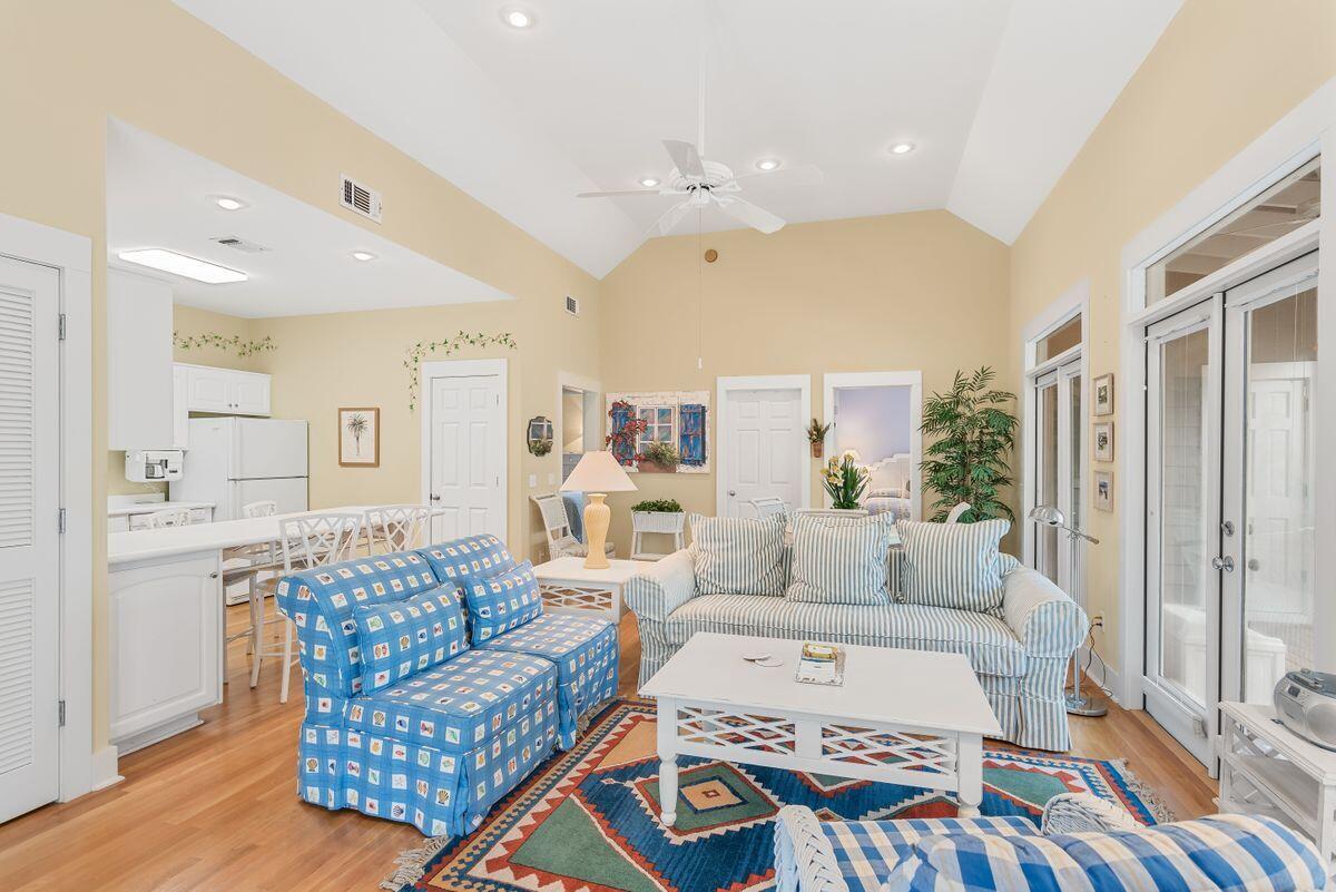 GROVE BY THE SEA - Residential