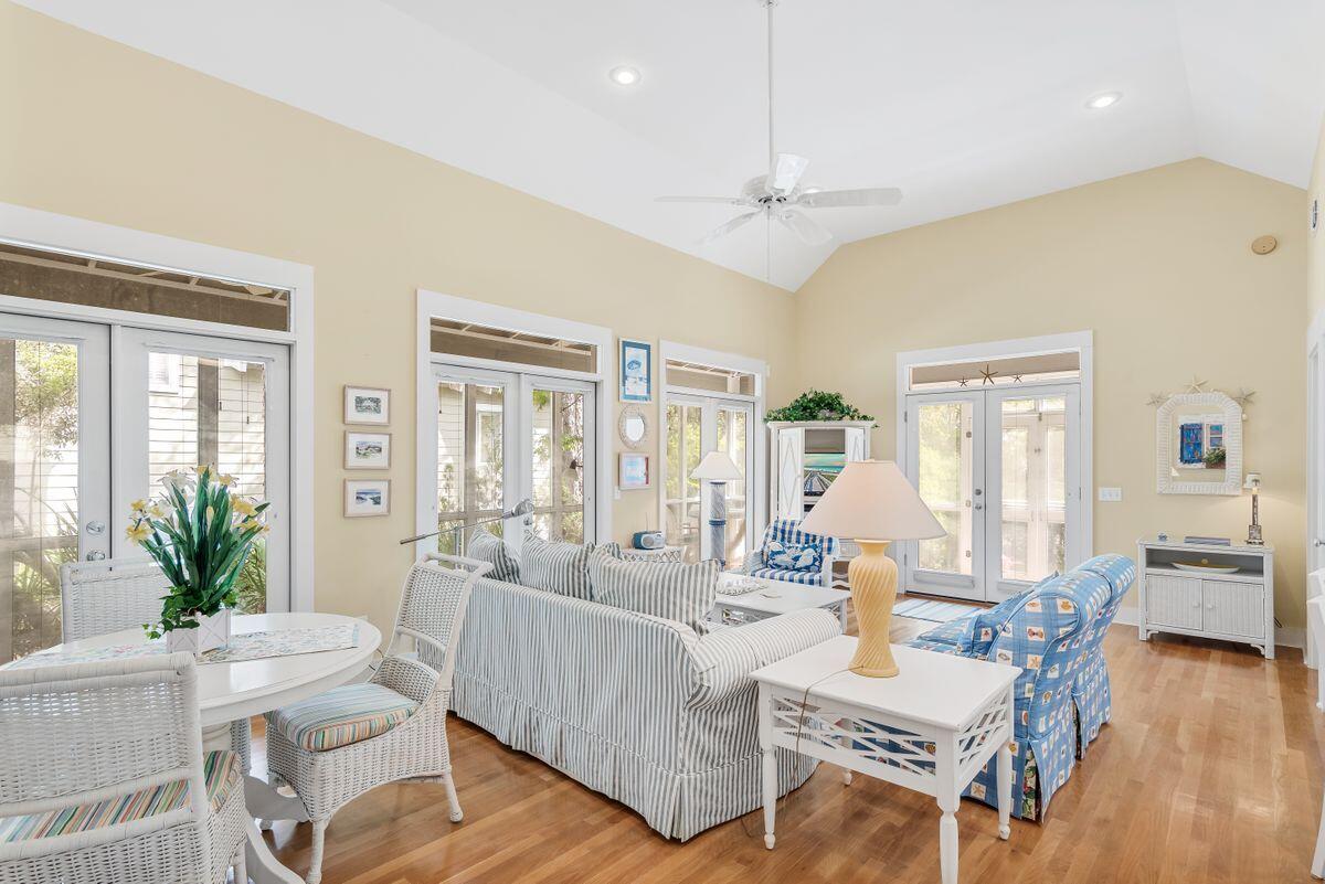 GROVE BY THE SEA - Residential