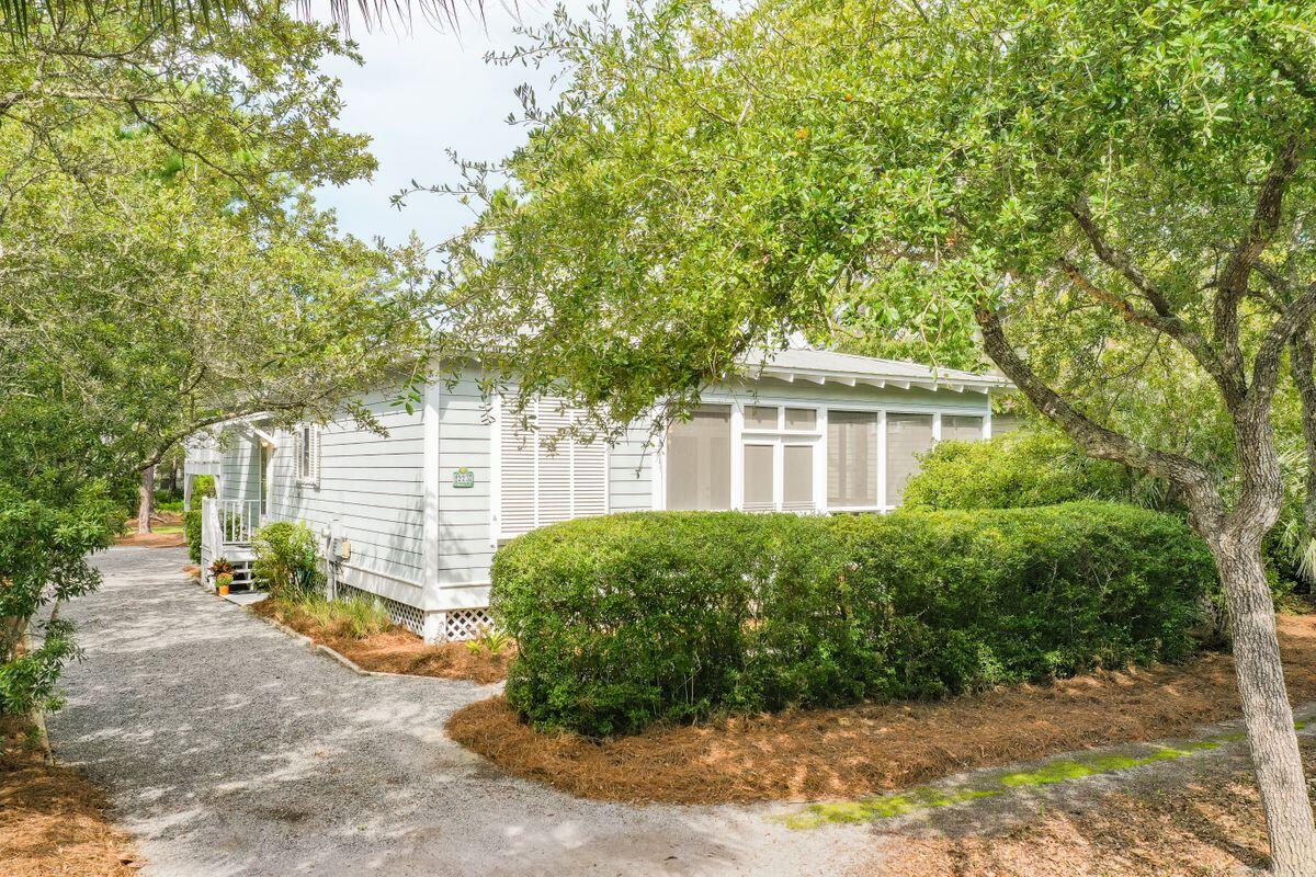 GROVE BY THE SEA - Residential