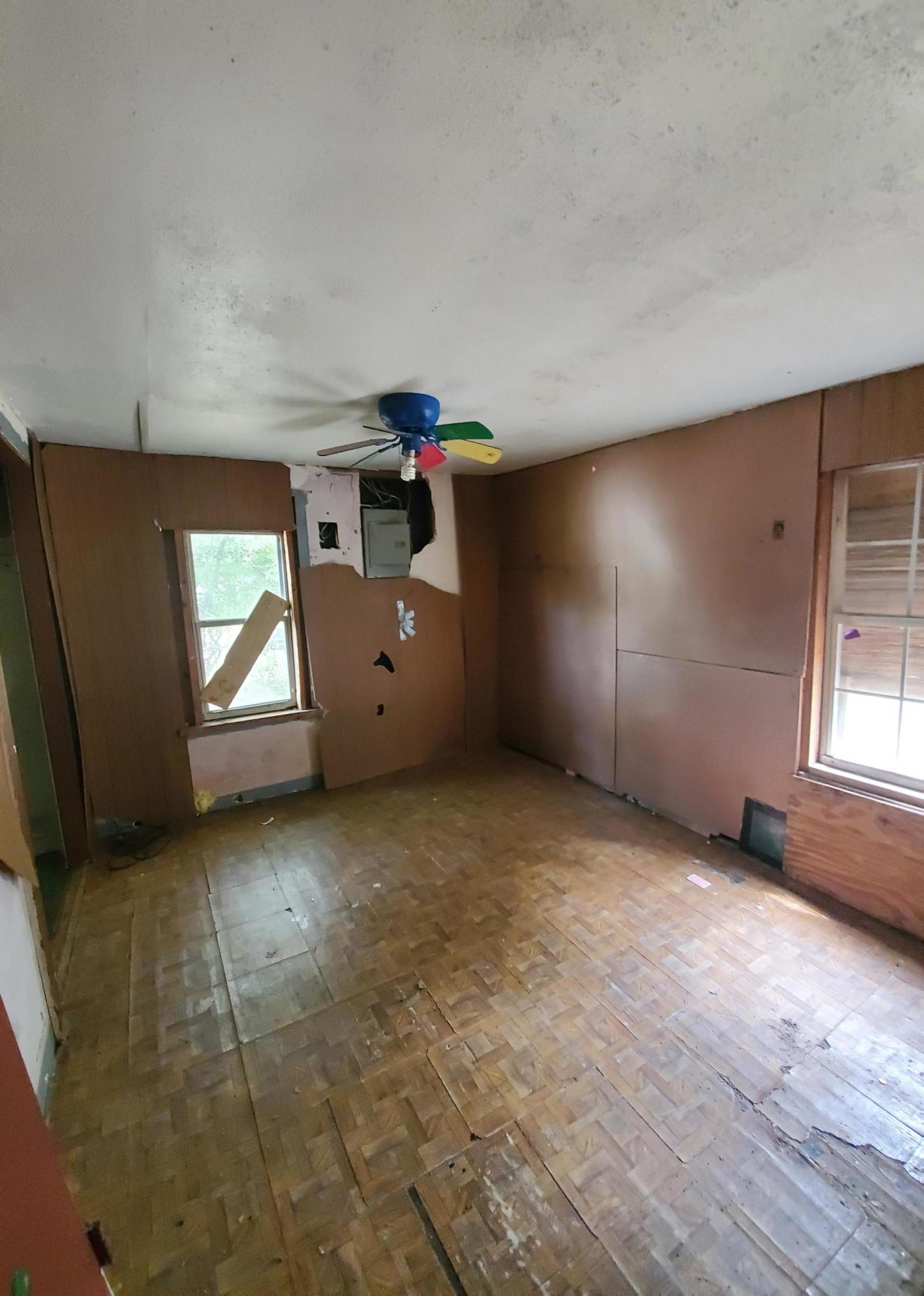 SYLVANIA HEIGHTS - Residential