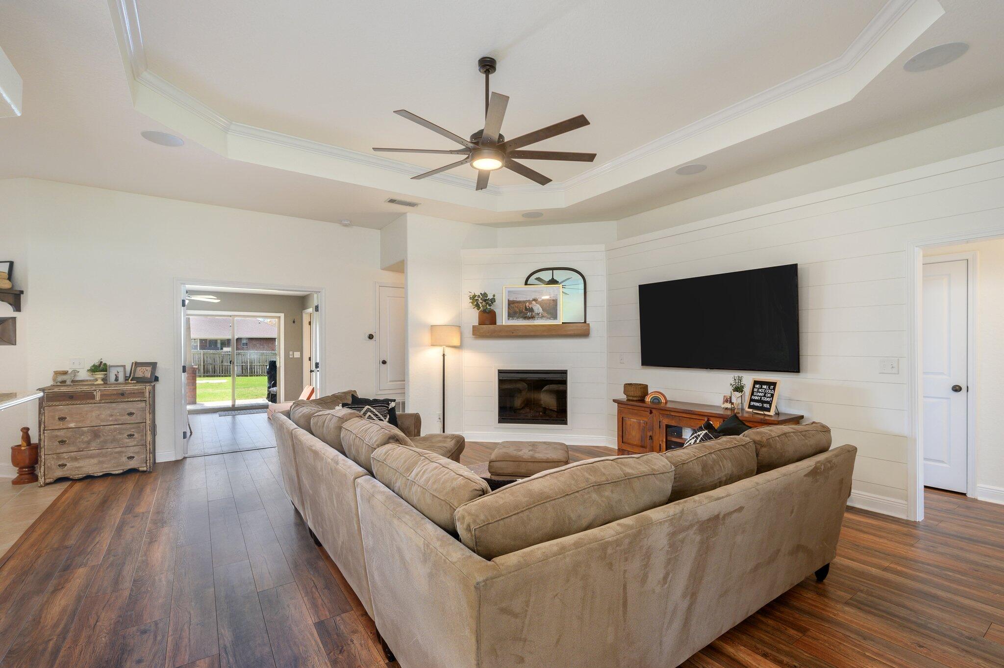 CARDINAL ESTATES - Residential
