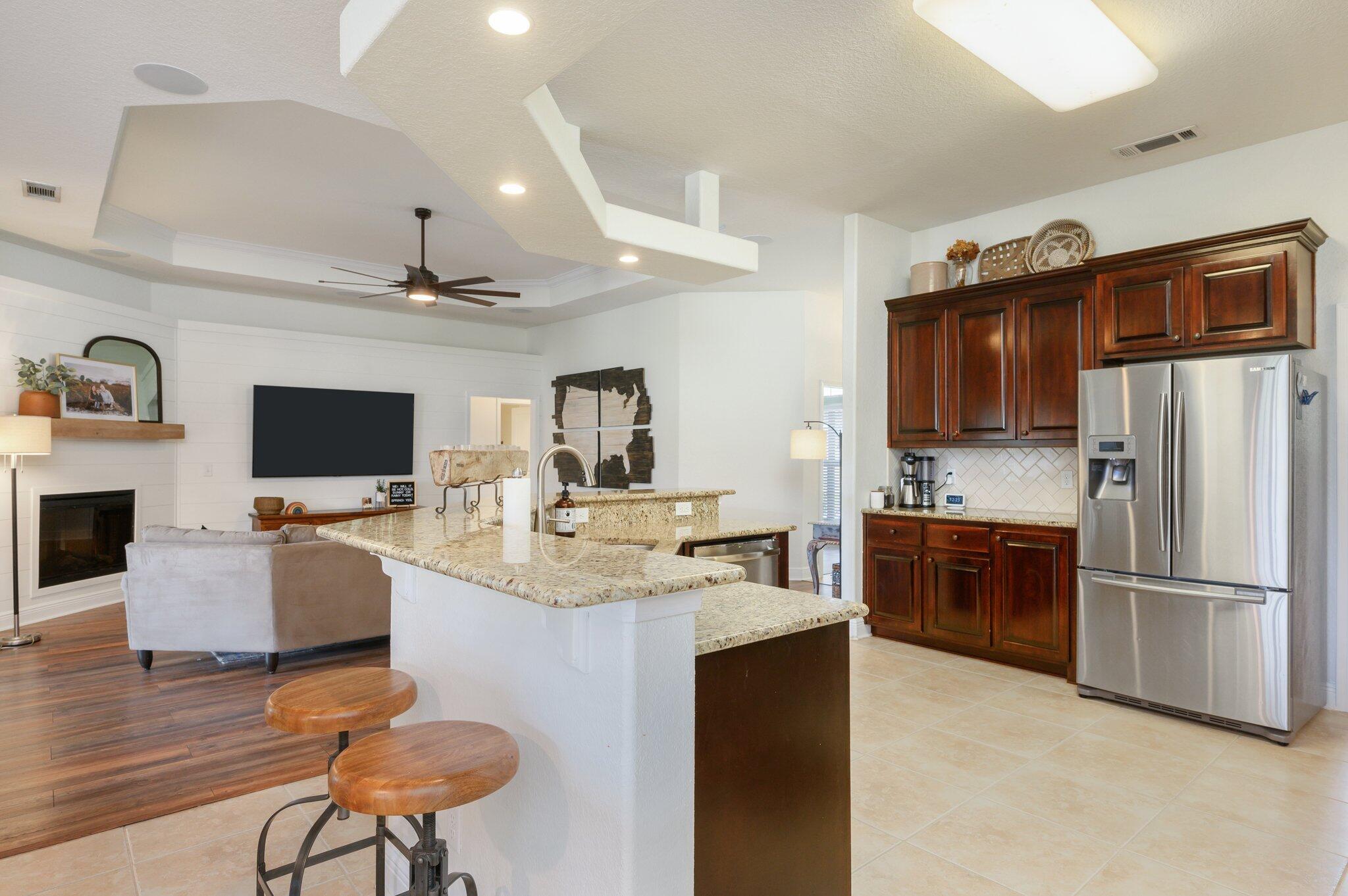 CARDINAL ESTATES - Residential