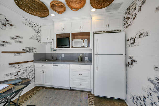 FRANGISTA BEACH 1ST ADDN - Residential