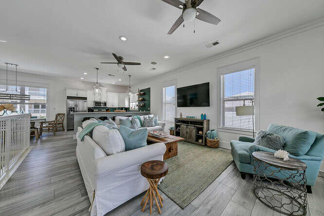 FRANGISTA BEACH 1ST ADDN - Residential