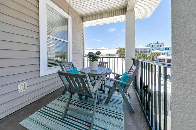 FRANGISTA BEACH 1ST ADDN - Residential