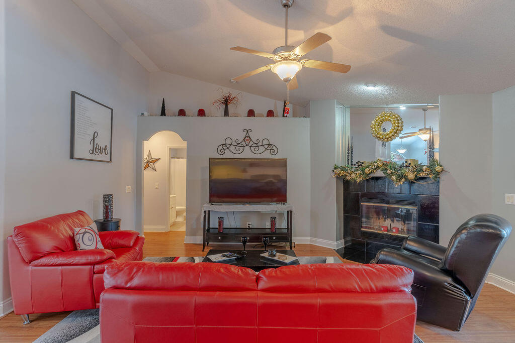 Cottonwood - Residential