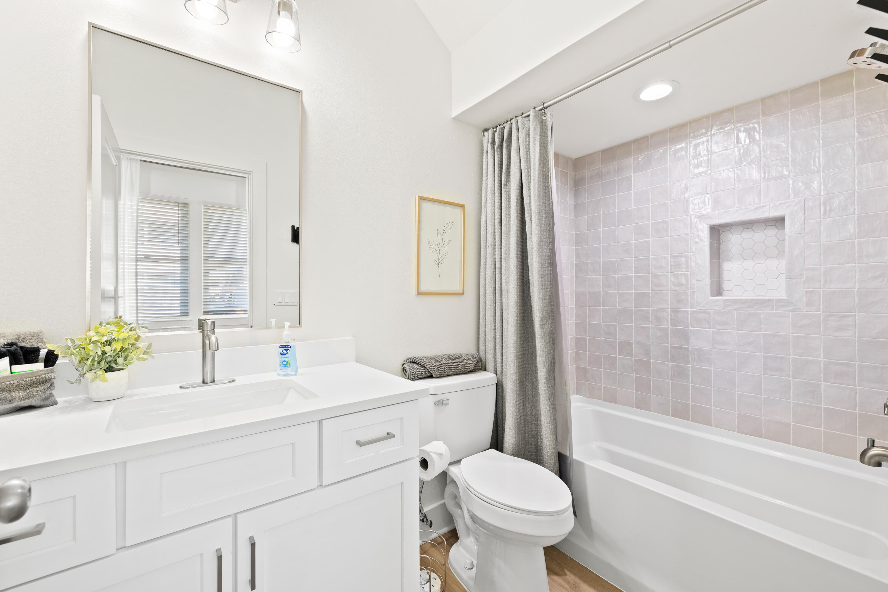 FRANGISTA BEACH 2ND ADDN - Residential