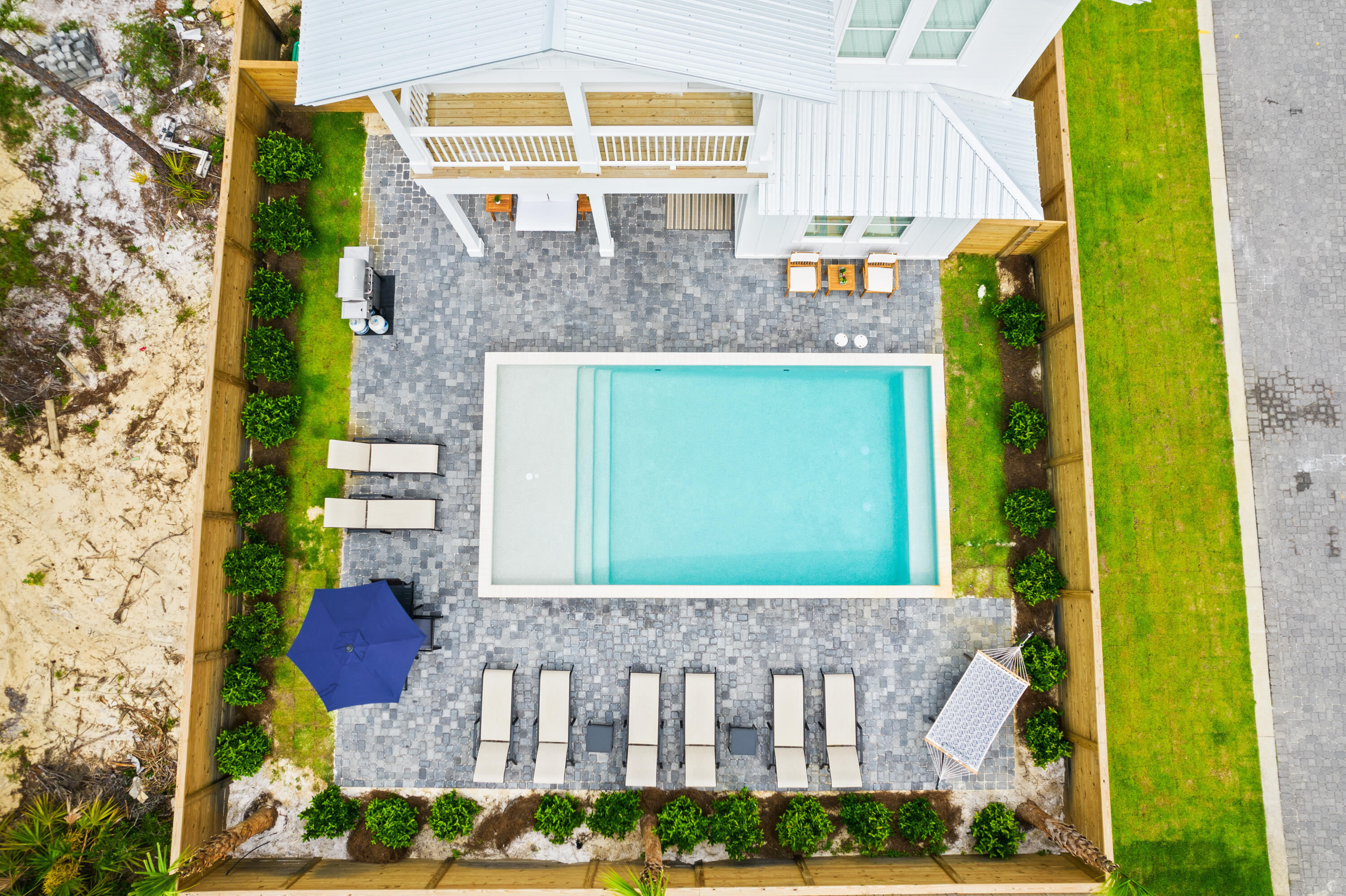 FRANGISTA BEACH 2ND ADDN - Residential