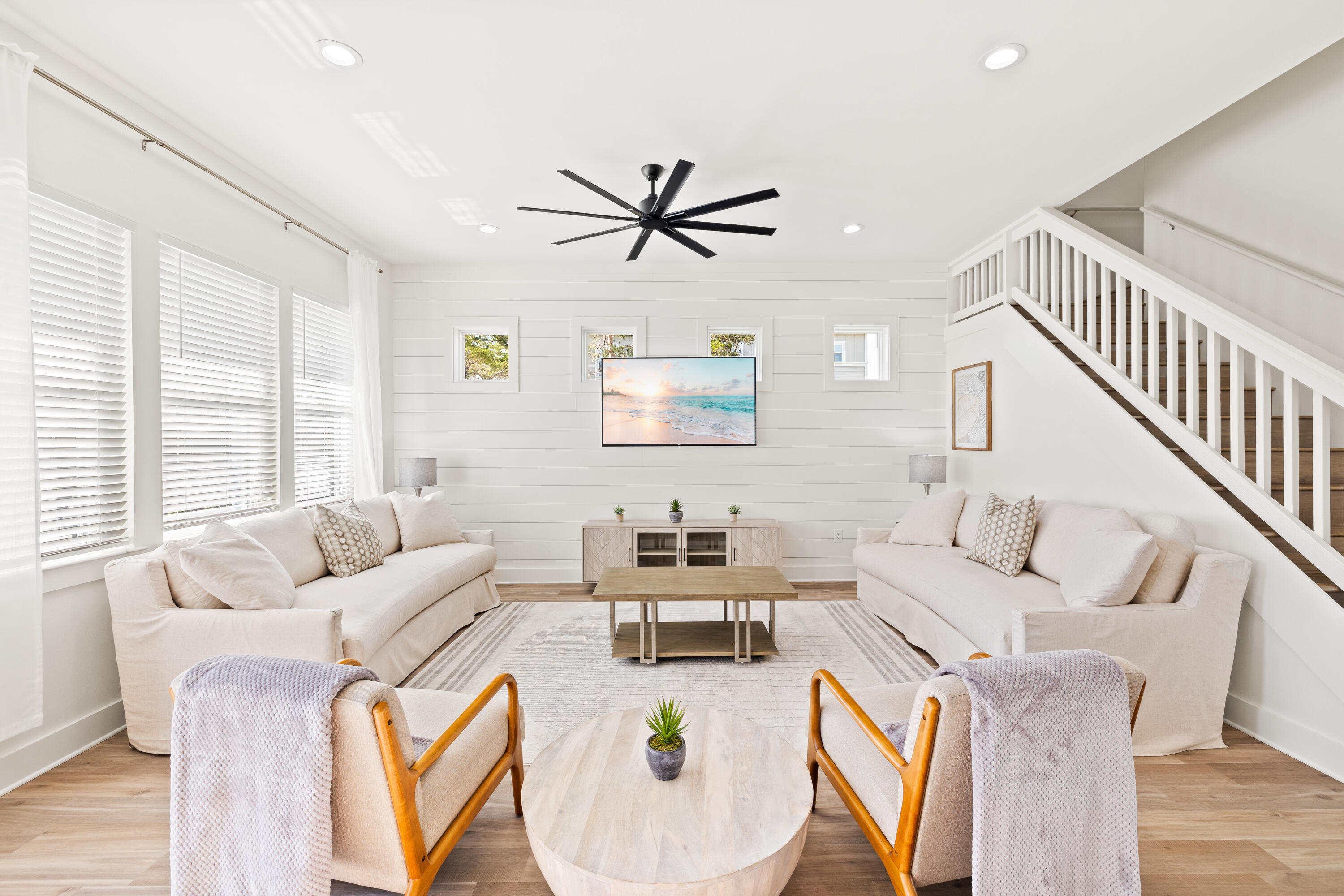 FRANGISTA BEACH 2ND ADDN - Residential