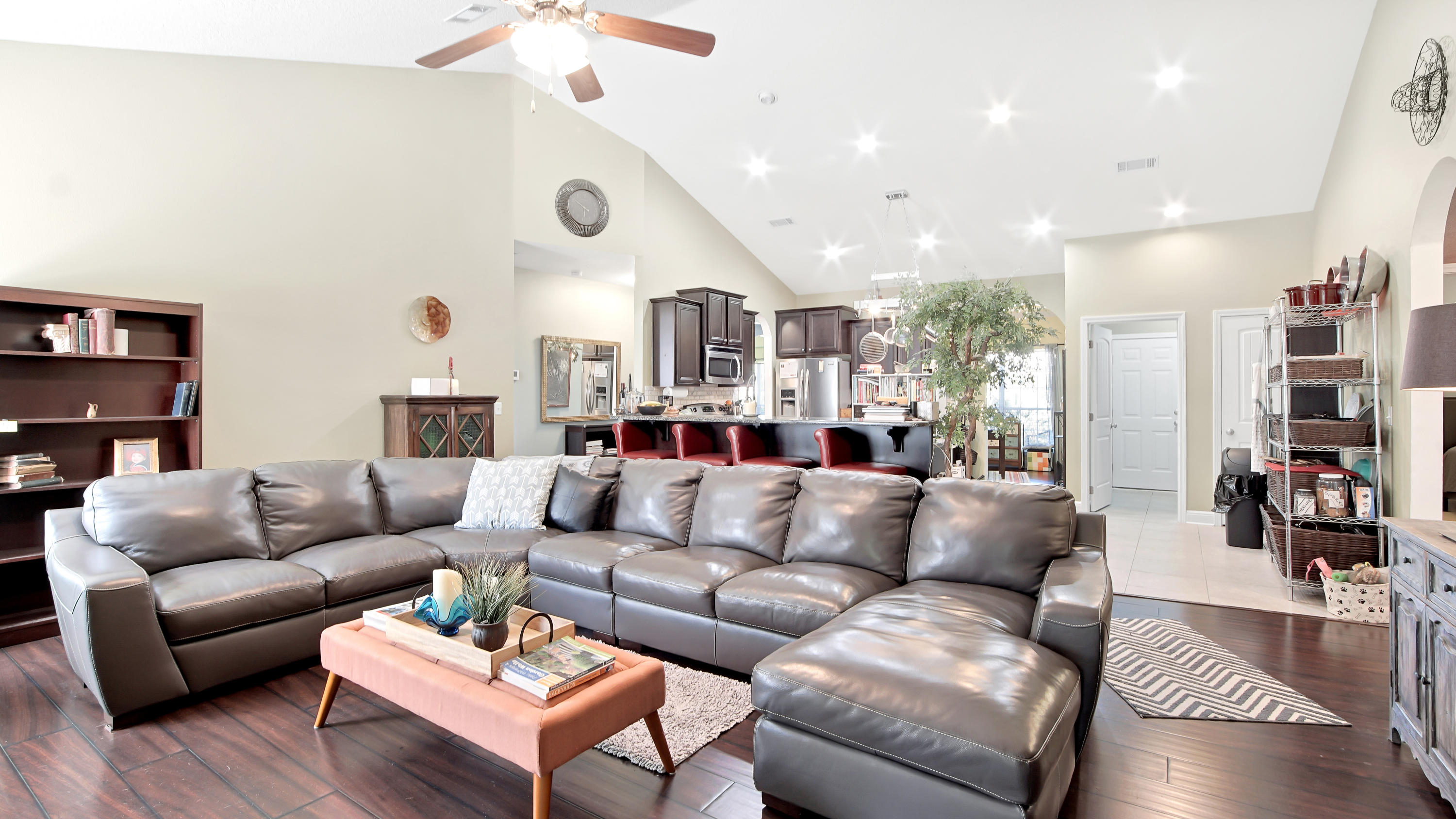 HAMMOCK BAY - Residential