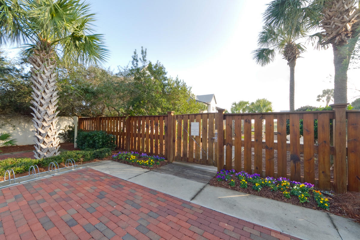 REDFISH VILLAGE - Residential