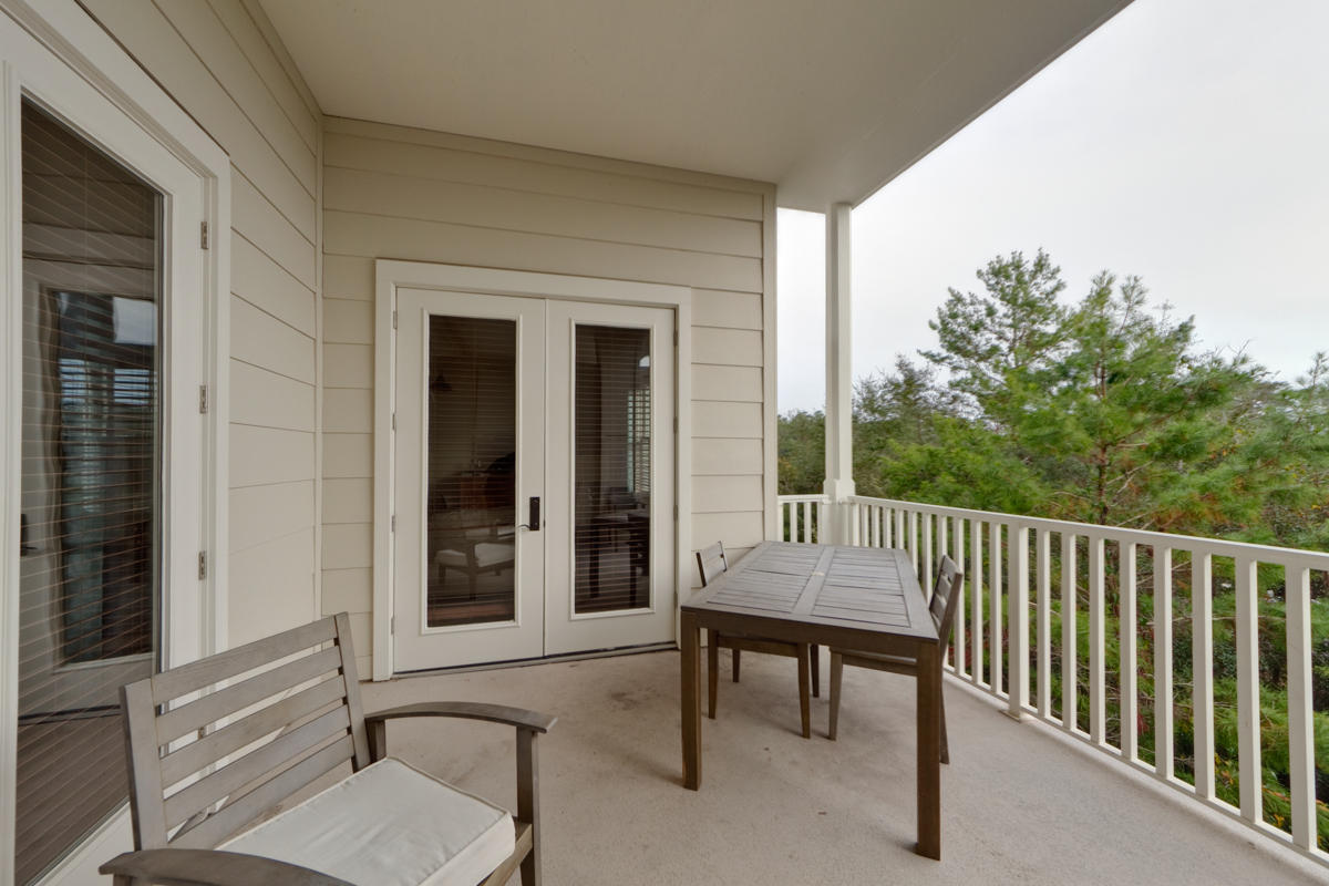 REDFISH VILLAGE - Residential