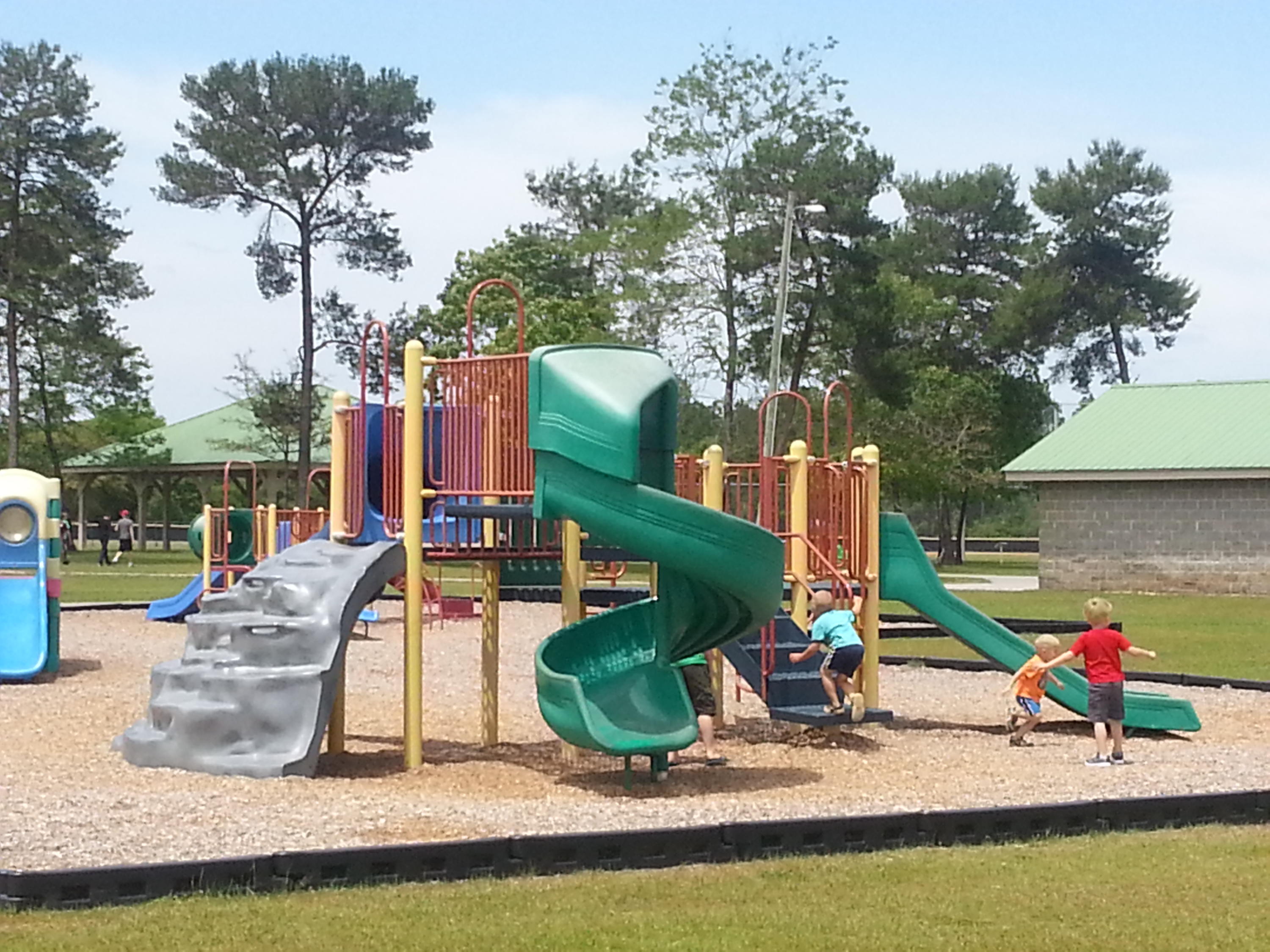 HUNTERS RIDGE - Residential