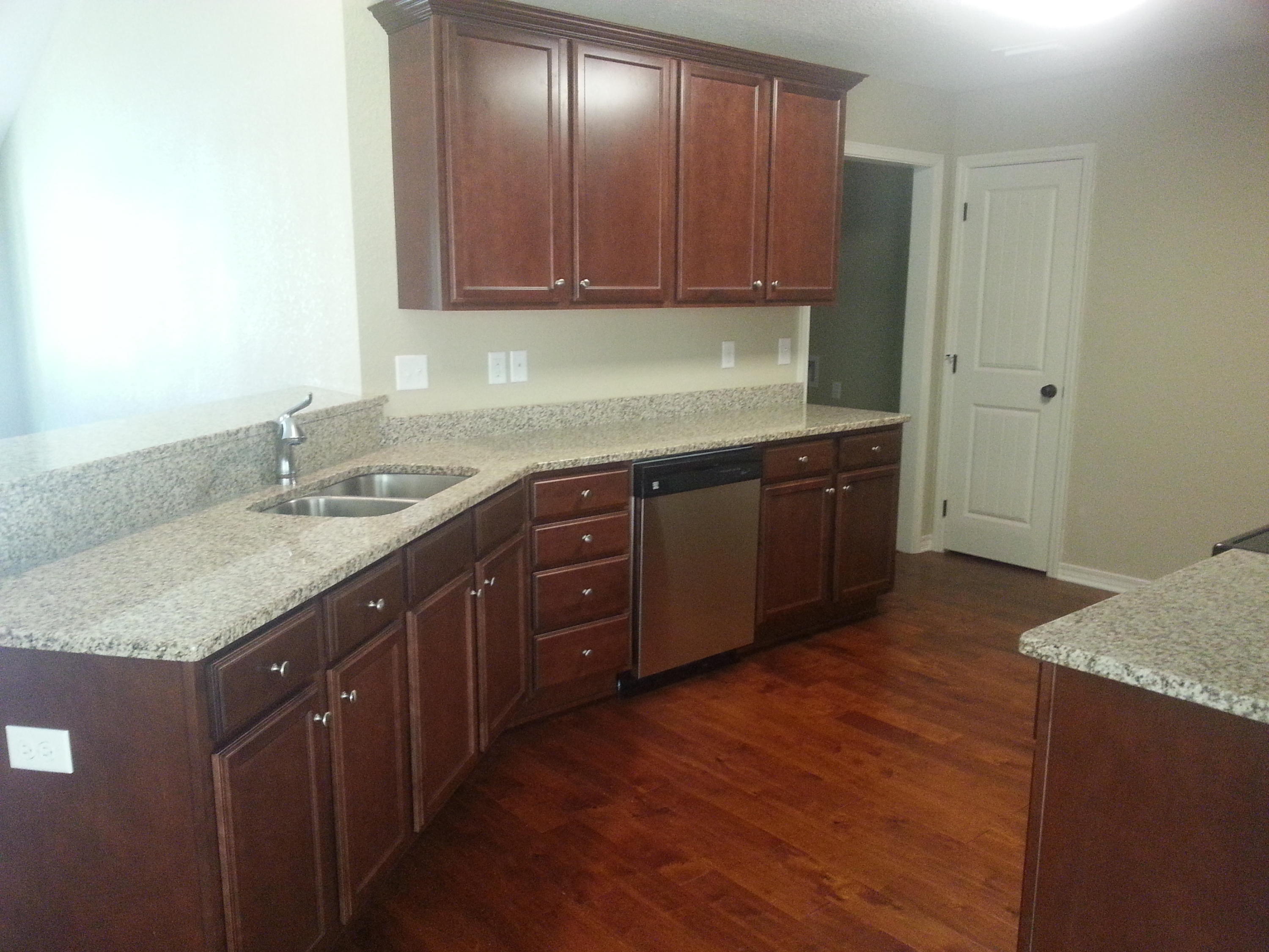 HUNTERS RIDGE - Residential